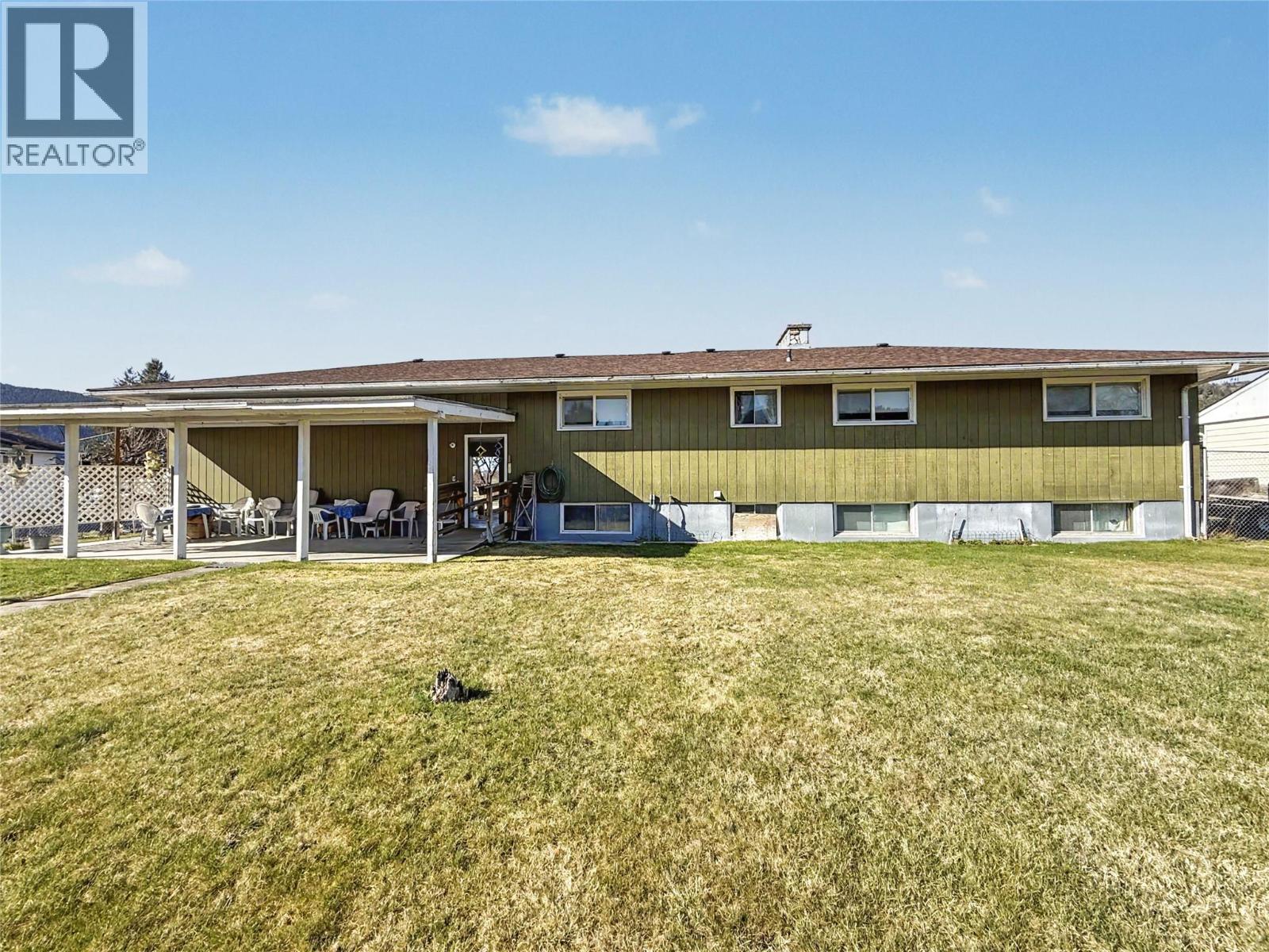 7430 22nd Street, Grand Forks, British Columbia  V0H 1H0 - Photo 5 - 10381439