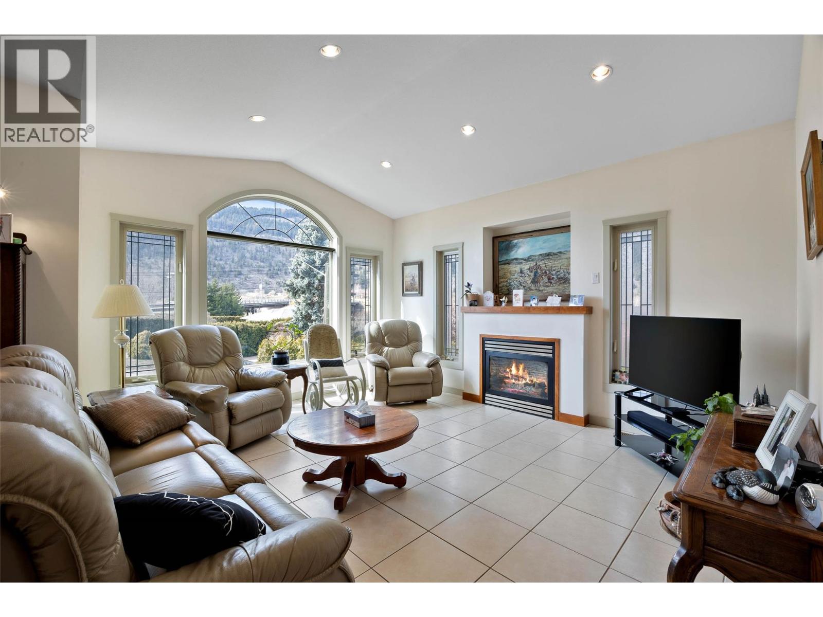 640 Hysop Place, Chase, British Columbia  V0E 1M0 - Photo 10 - 10381373