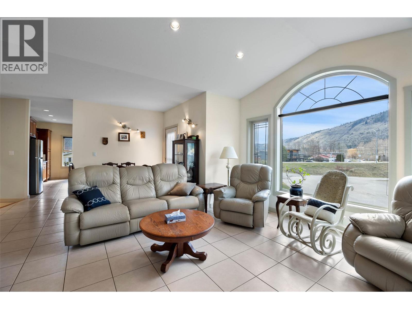 640 Hysop Place, Chase, British Columbia  V0E 1M0 - Photo 11 - 10381373