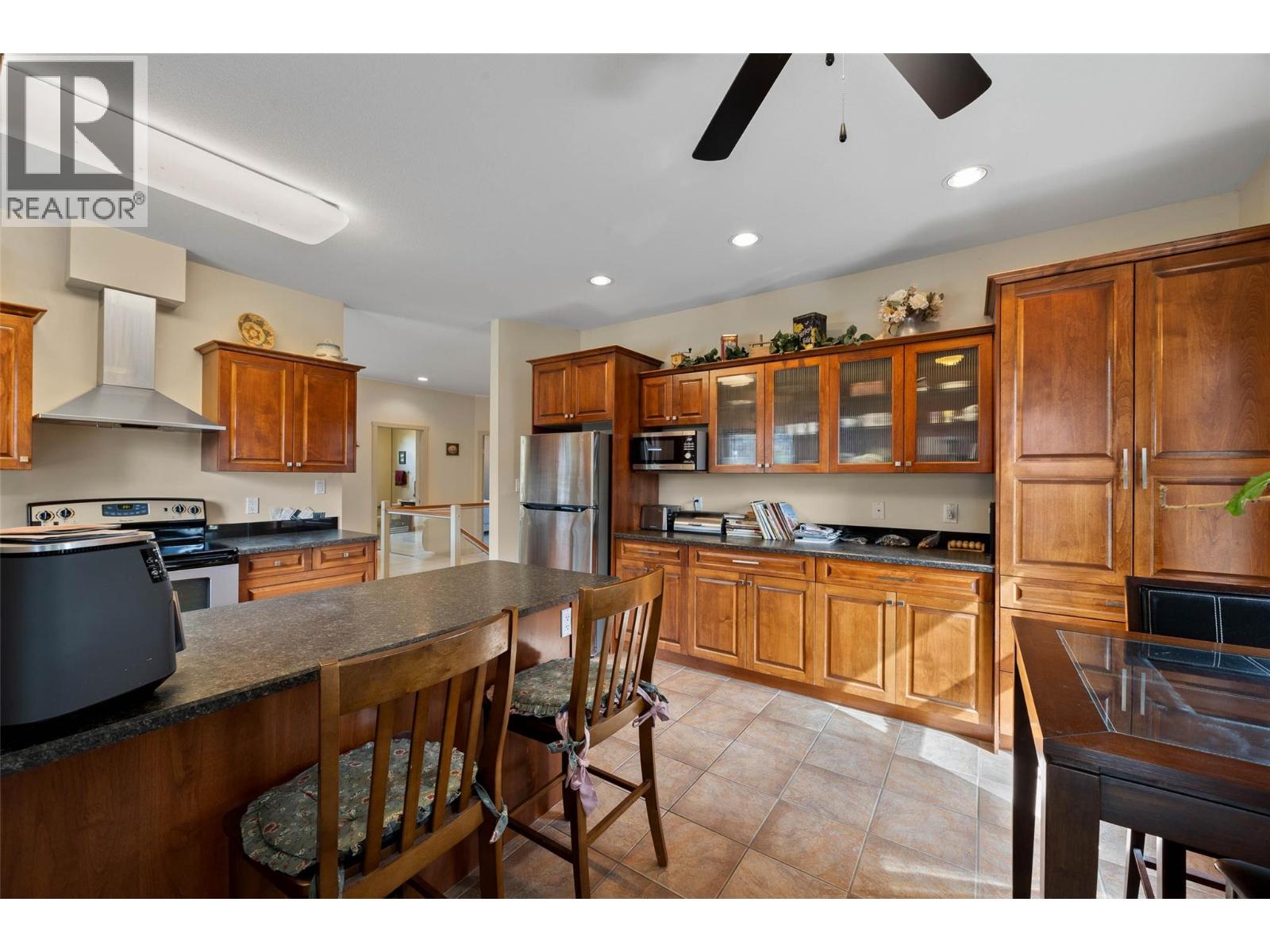 640 Hysop Place, Chase, British Columbia  V0E 1M0 - Photo 5 - 10381373