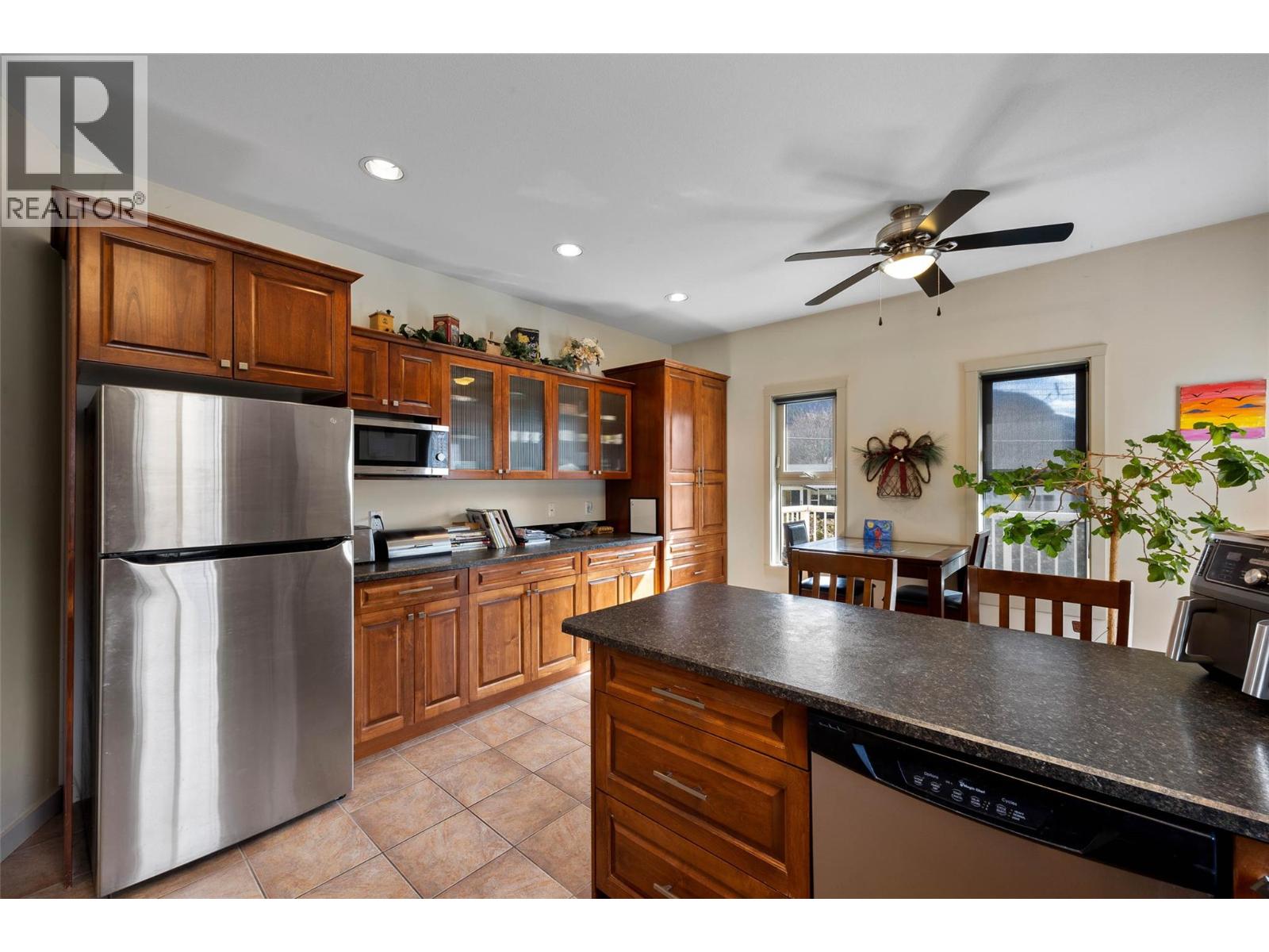 640 Hysop Place, Chase, British Columbia  V0E 1M0 - Photo 6 - 10381373