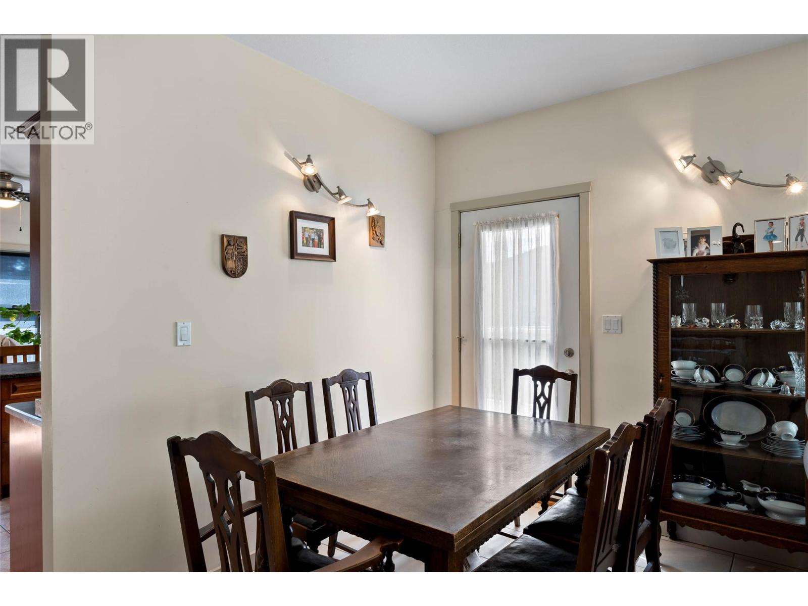 640 Hysop Place, Chase, British Columbia  V0E 1M0 - Photo 8 - 10381373