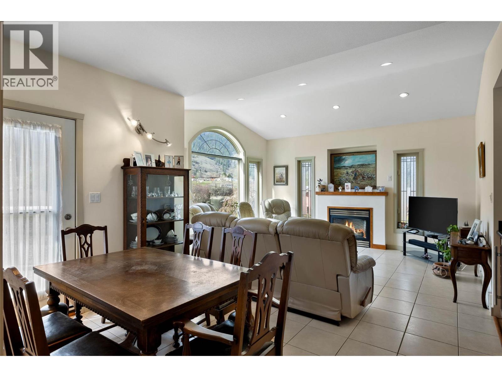 640 Hysop Place, Chase, British Columbia  V0E 1M0 - Photo 9 - 10381373