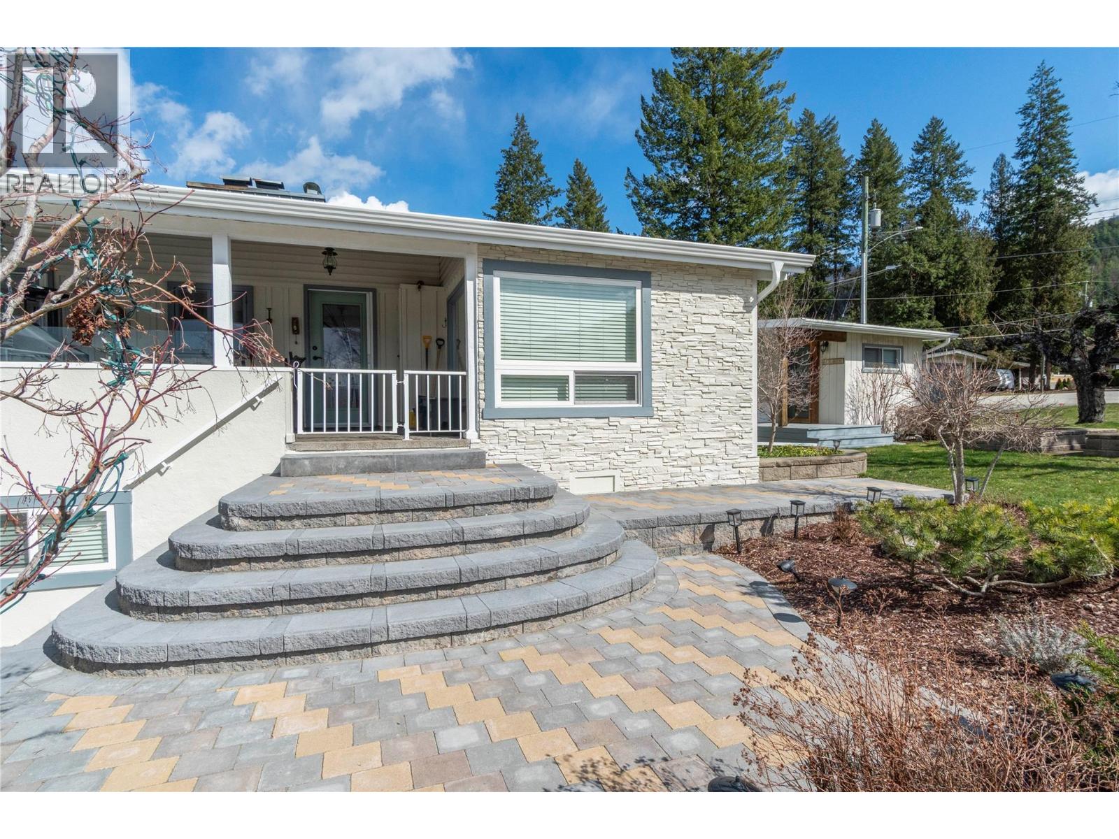 82 Montcalm Crescent, Sicamous, British Columbia  V0E 2V1 - Photo 79 - 10380968