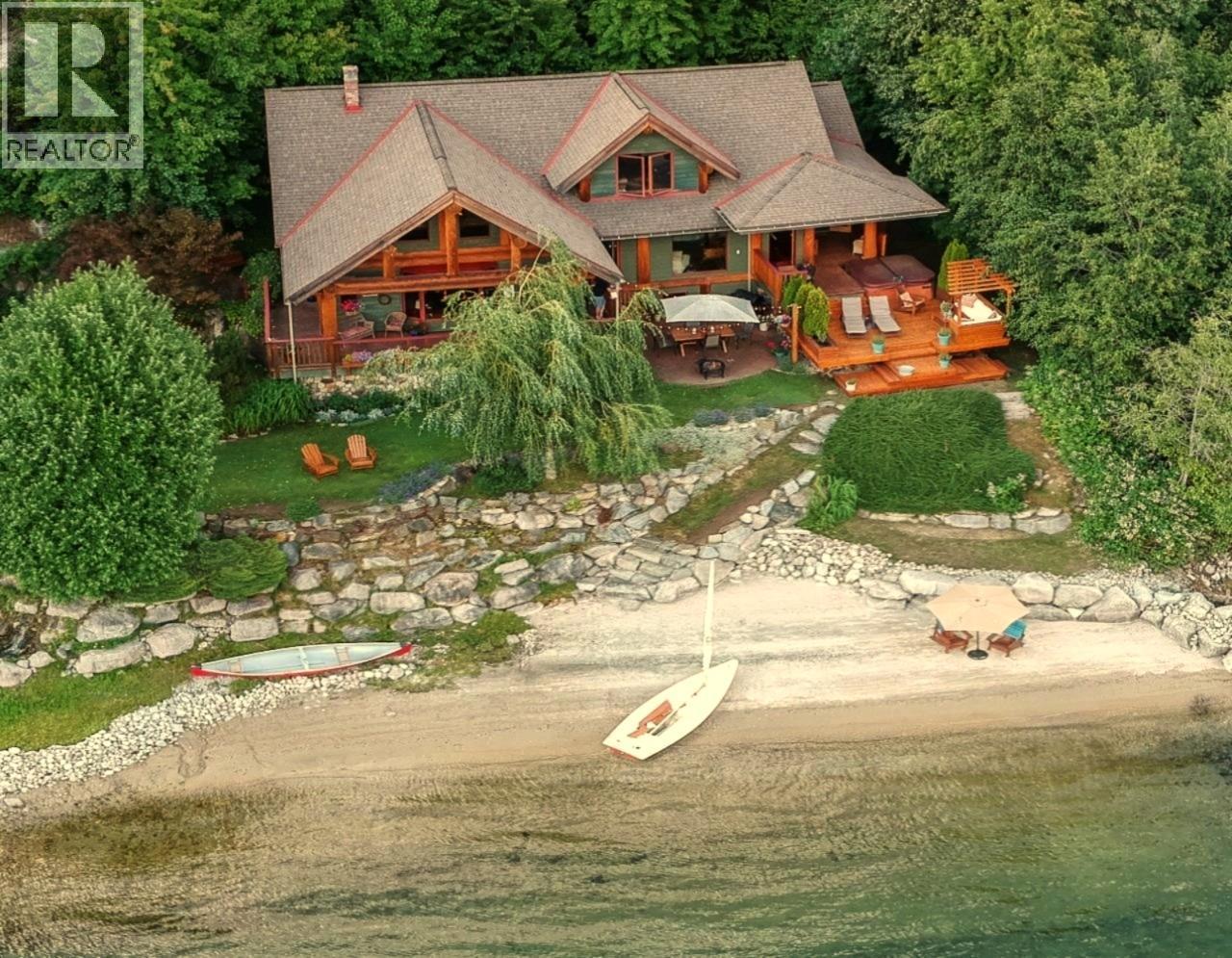 3140 3a Highway, Nelson, British Columbia  V1L 6M7 - Photo 2 - 10380915