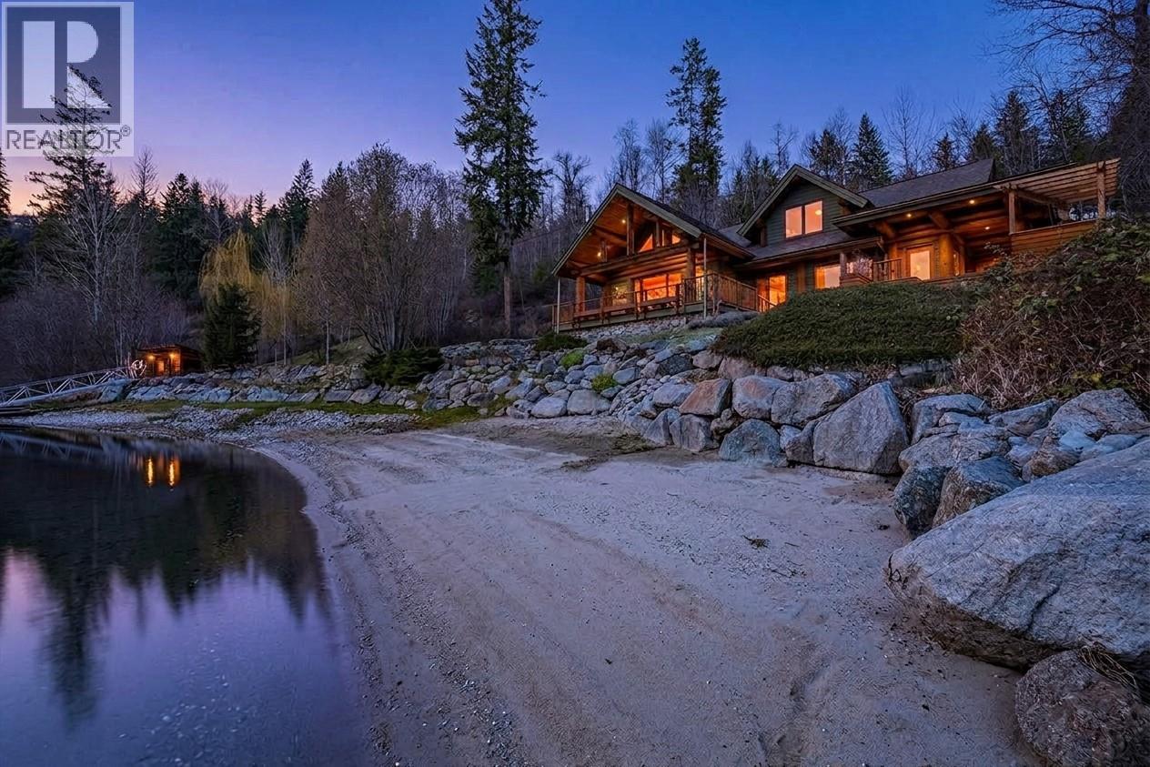 3140 3a Highway, Nelson, British Columbia  V1L 6M7 - Photo 3 - 10380915