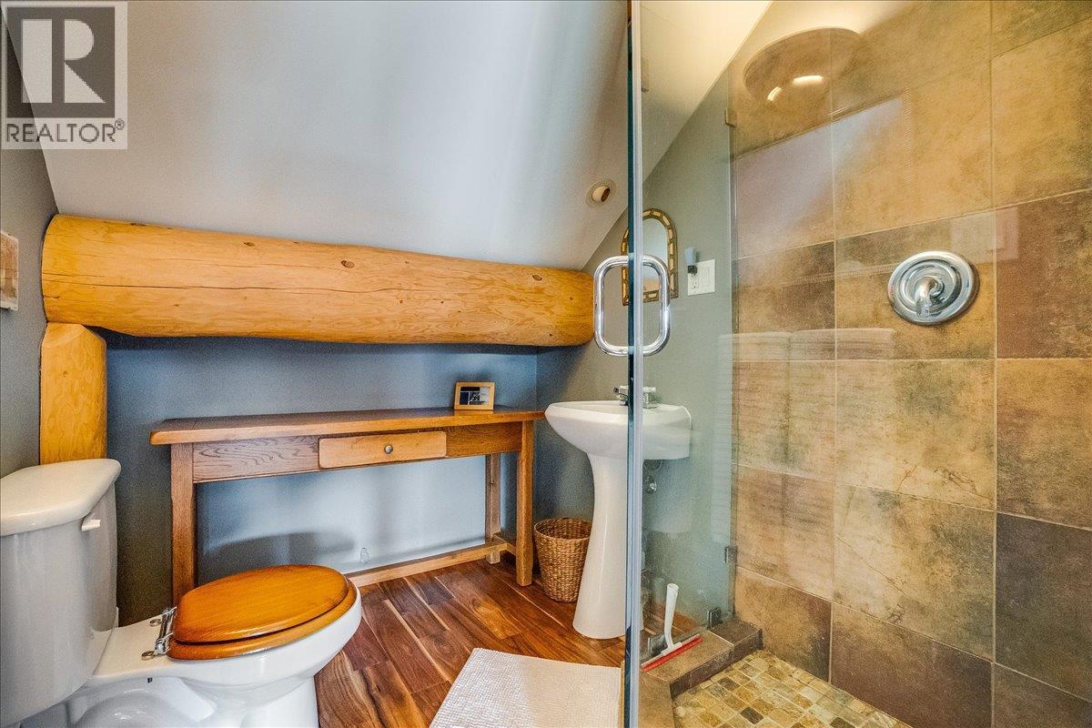 3140 3a Highway, Nelson, British Columbia  V1L 6M7 - Photo 38 - 10380915