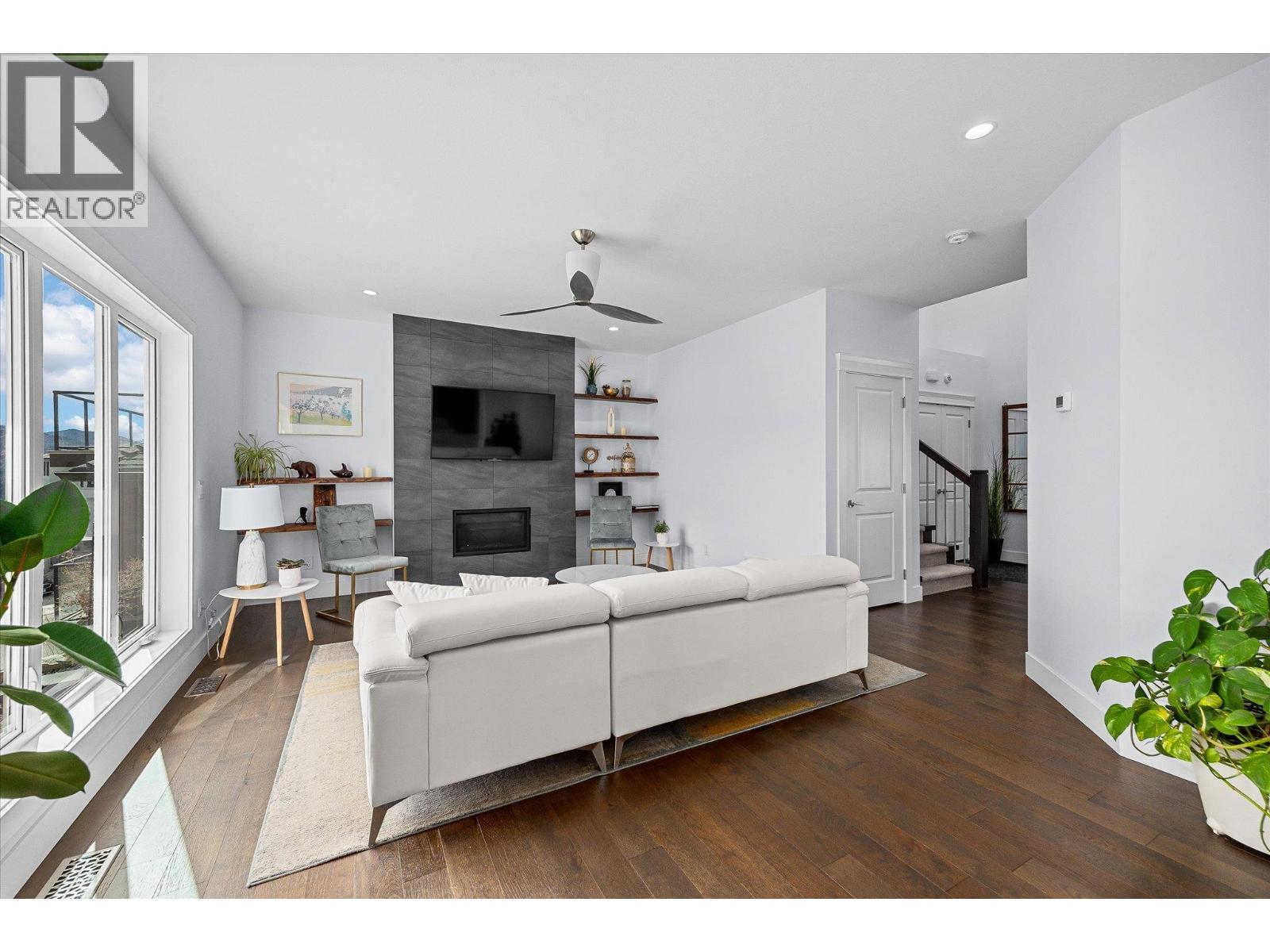 6028 Gerrie Road, Peachland, British Columbia  V0H 1X4 - Photo 11 - 10380898