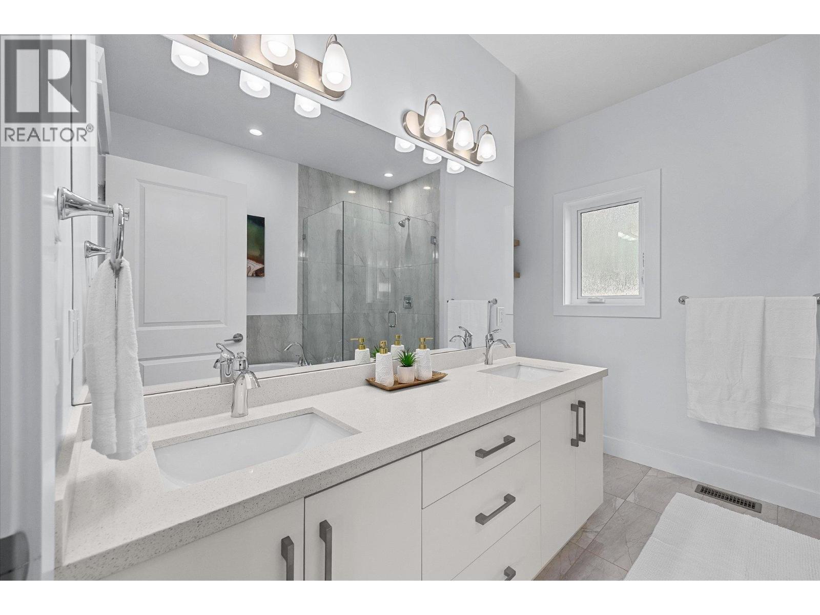 6028 Gerrie Road, Peachland, British Columbia  V0H 1X4 - Photo 38 - 10380898