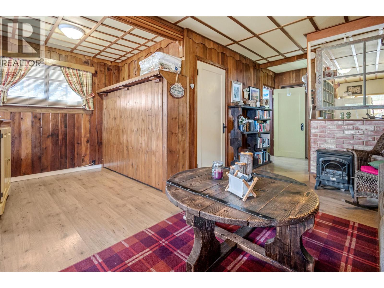 1581 Neimi Road, Christina Lake, British Columbia  V0H 1E0 - Photo 6 - 10380703