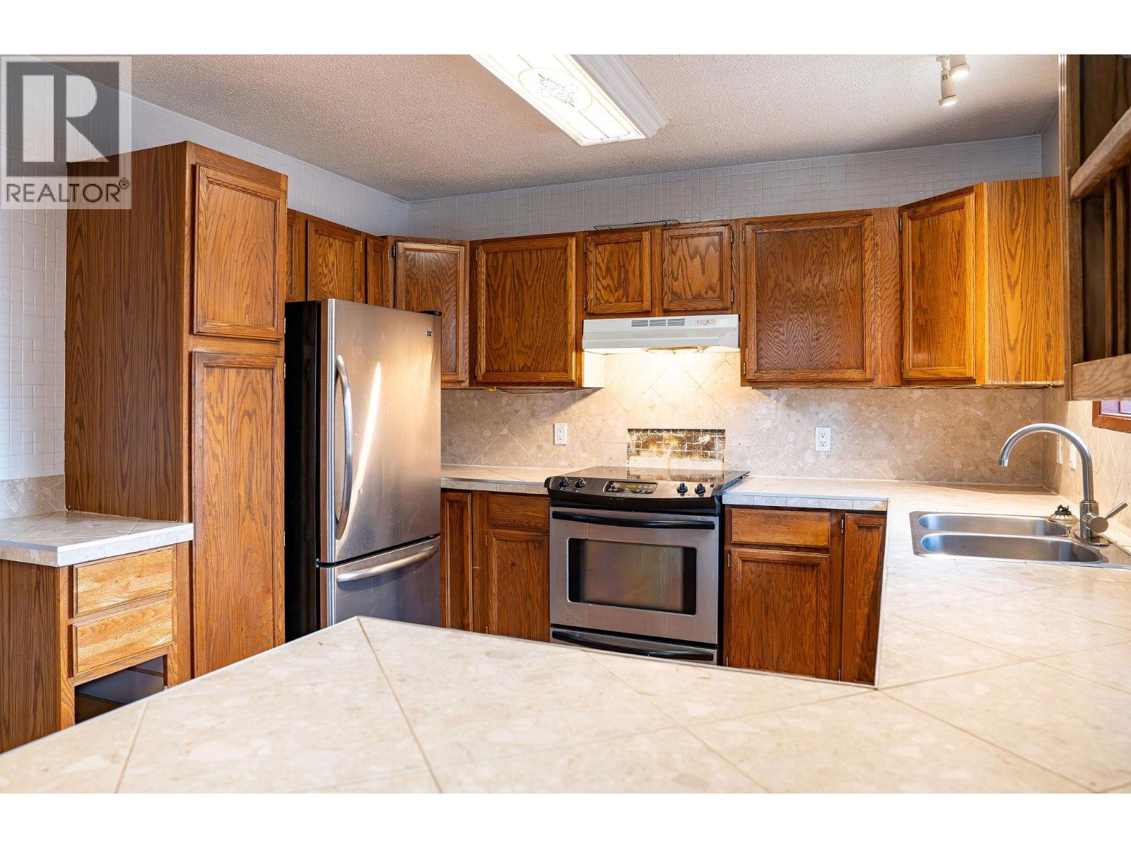 1616 Dogwood Drive, Revelstoke, British Columbia  V0E 2S1 - Photo 14 - 10381457