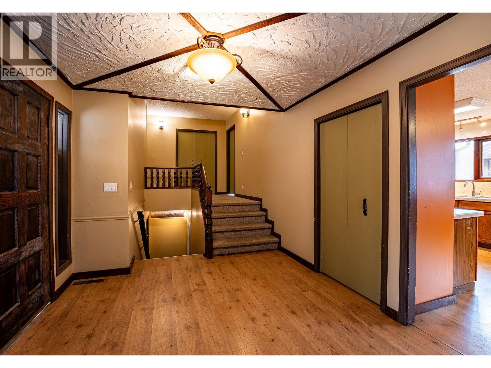 1616 Dogwood Drive, Revelstoke, British Columbia  V0E 2S1 - Photo 18 - 10381457