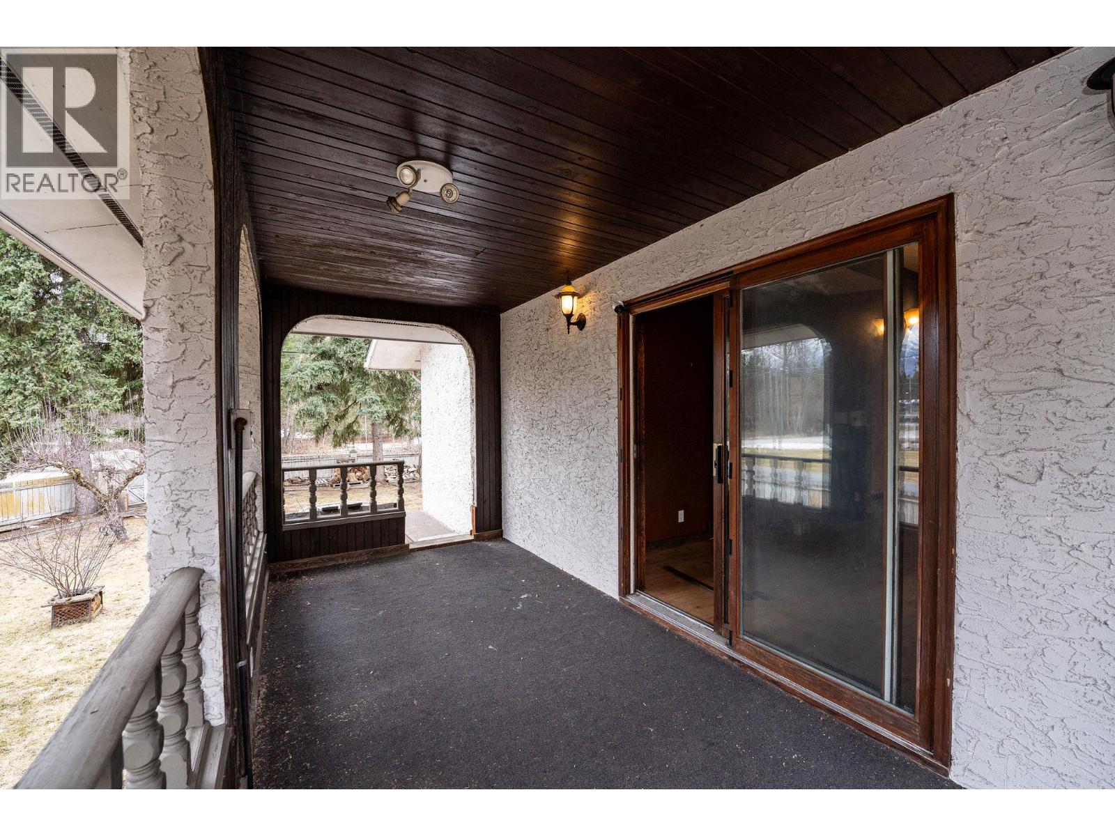 1616 Dogwood Drive, Revelstoke, British Columbia  V0E 2S1 - Photo 20 - 10381457