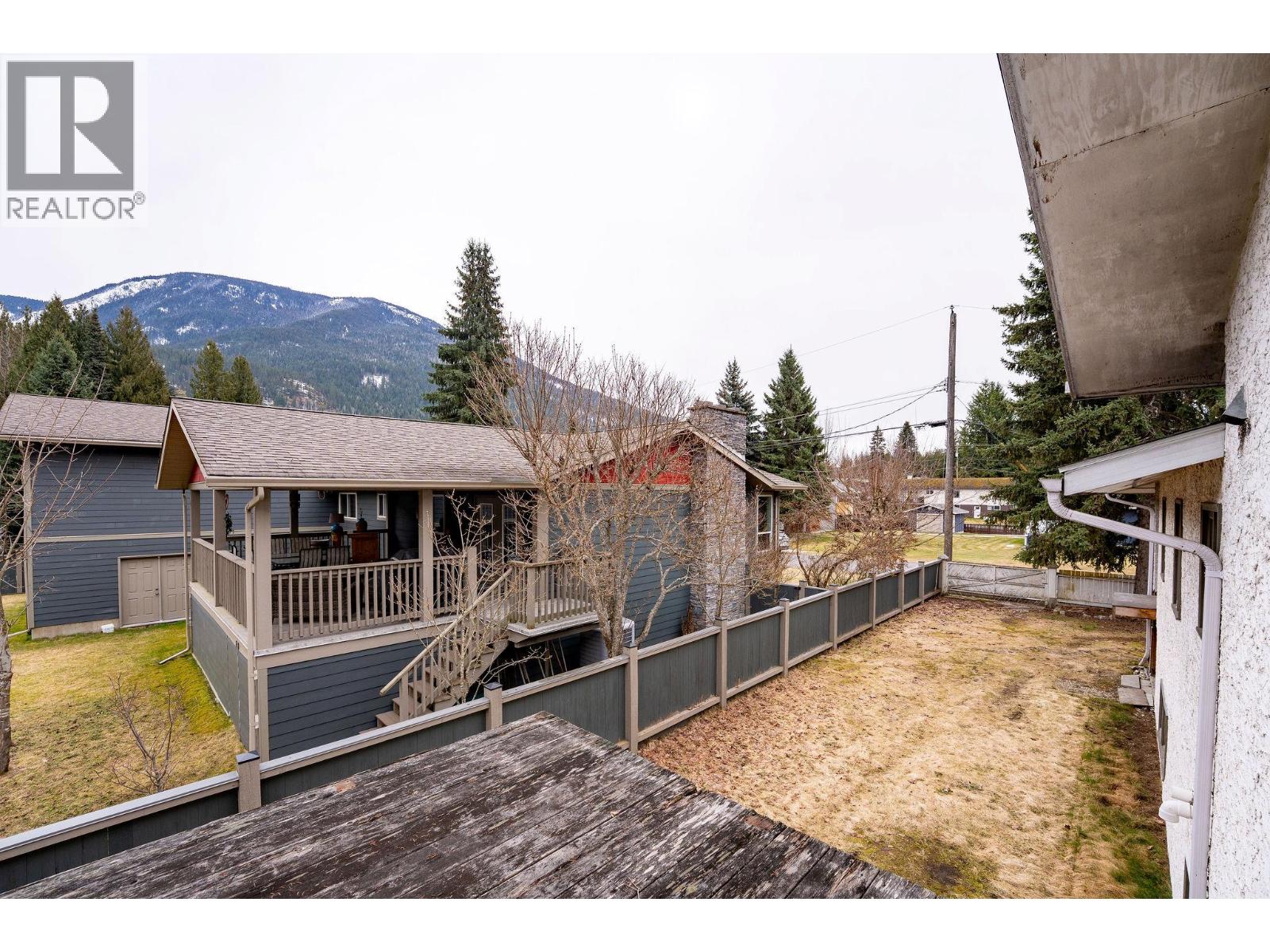 1616 Dogwood Drive, Revelstoke, British Columbia  V0E 2S1 - Photo 28 - 10381457