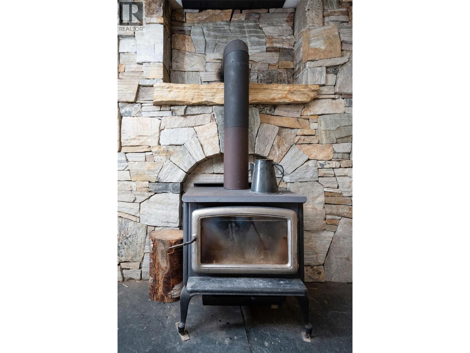 1616 Dogwood Drive, Revelstoke, British Columbia  V0E 2S1 - Photo 45 - 10381457