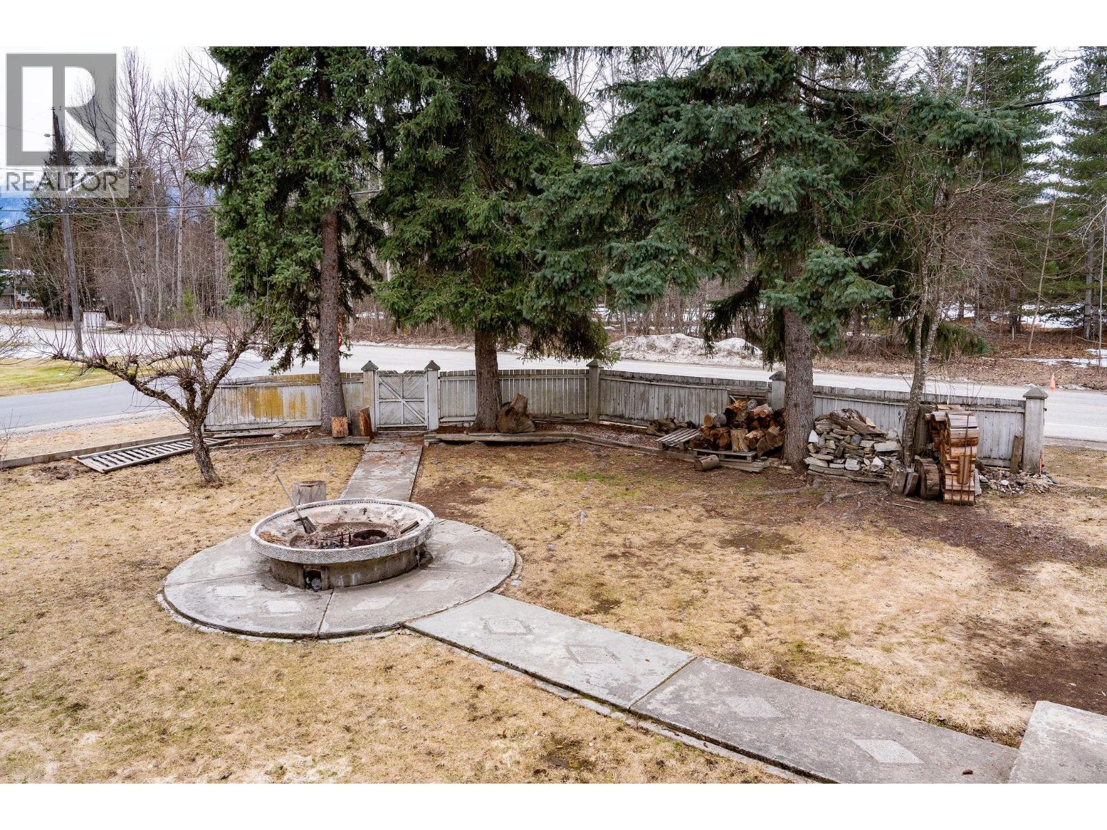 1616 Dogwood Drive, Revelstoke, British Columbia  V0E 2S1 - Photo 65 - 10381457