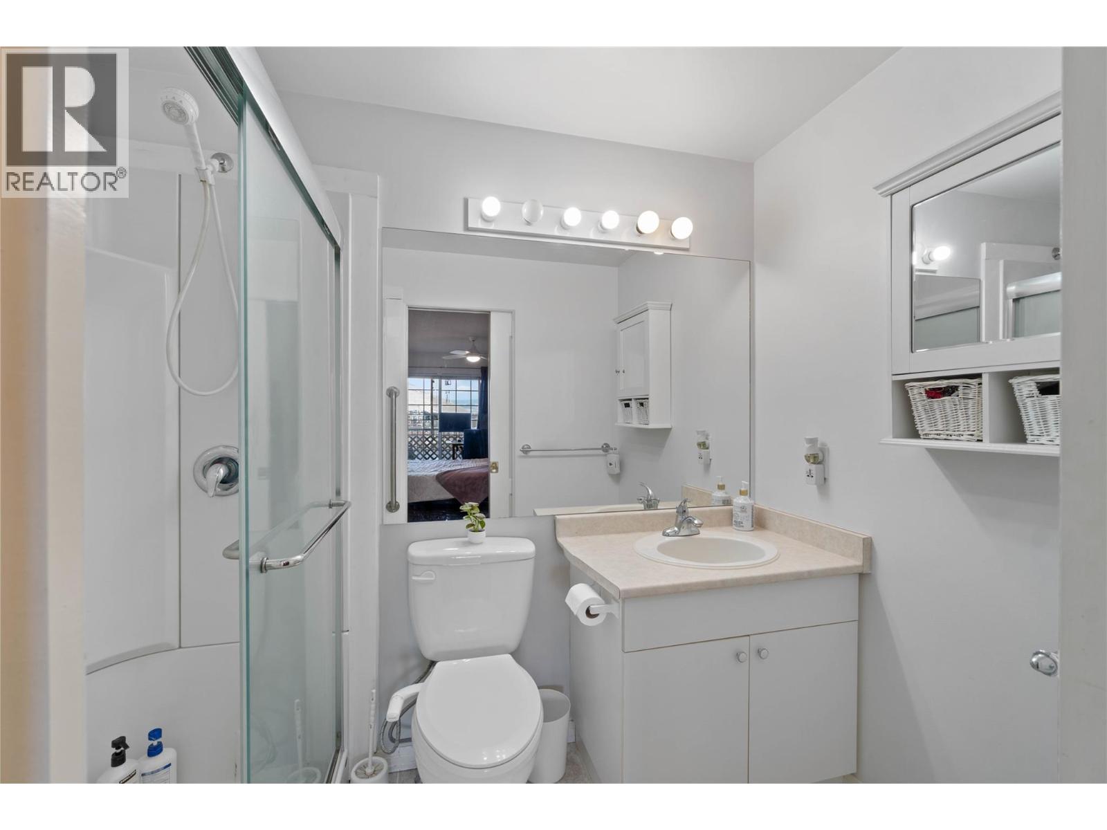 554 Seymour Street Unit# 417, Kamloops, British Columbia  V2C 2E5 - Photo 9 - 10381388