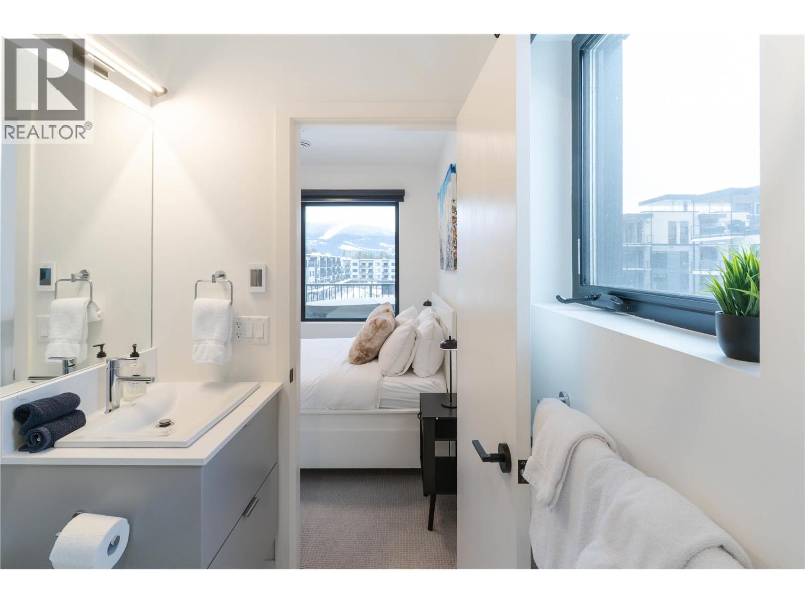 1701 Coursier Avenue Unit# 1401, Revelstoke, British Columbia  V0E 2S0 - Photo 11 - 10381358