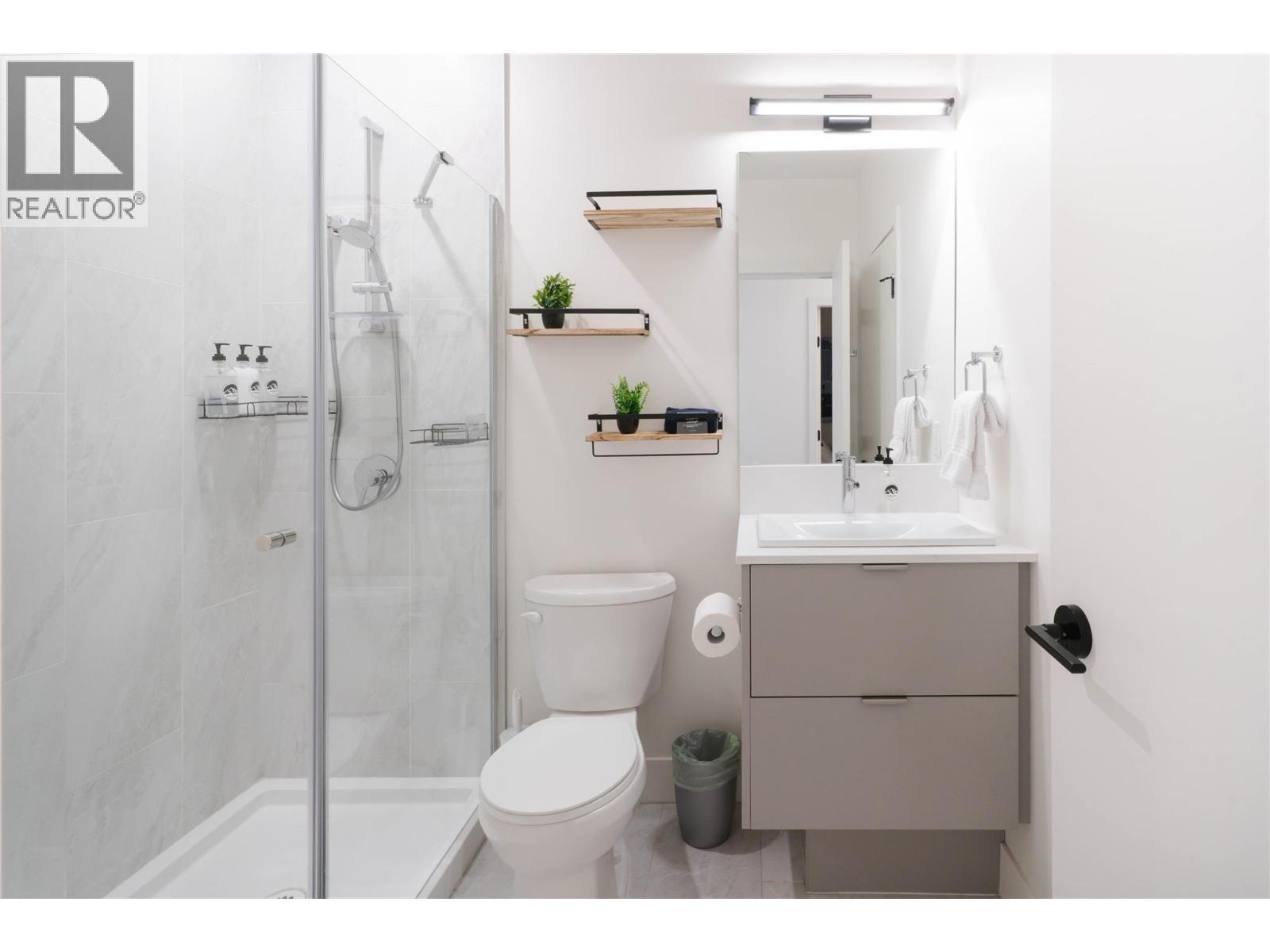 1701 Coursier Avenue Unit# 1401, Revelstoke, British Columbia  V0E 2S0 - Photo 12 - 10381358