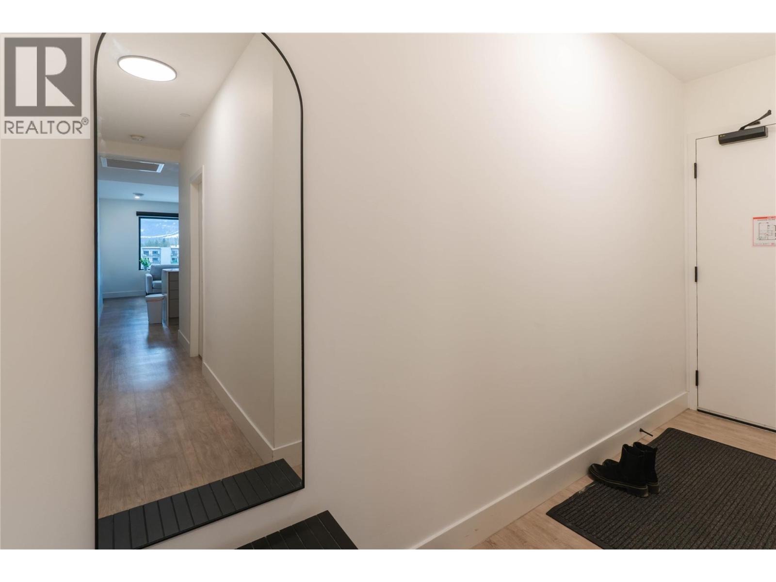 1701 Coursier Avenue Unit# 1401, Revelstoke, British Columbia  V0E 2S0 - Photo 17 - 10381358