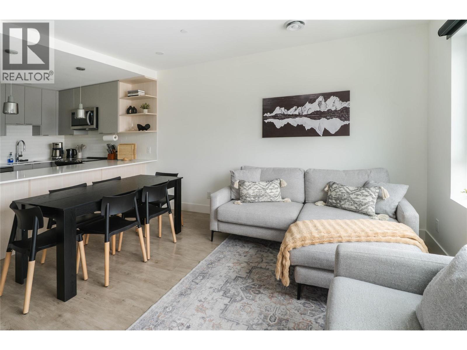 1701 Coursier Avenue Unit# 1401, Revelstoke, British Columbia  V0E 2S0 - Photo 3 - 10381358