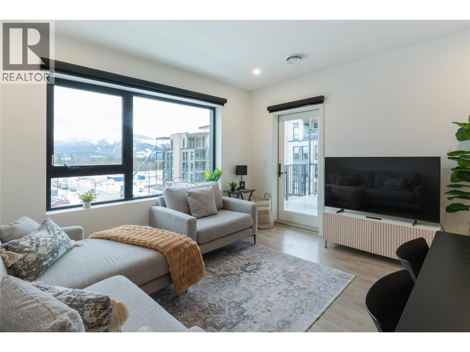 1701 Coursier Avenue Unit# 1401, Revelstoke, British Columbia  V0E 2S0 - Photo 4 - 10381358