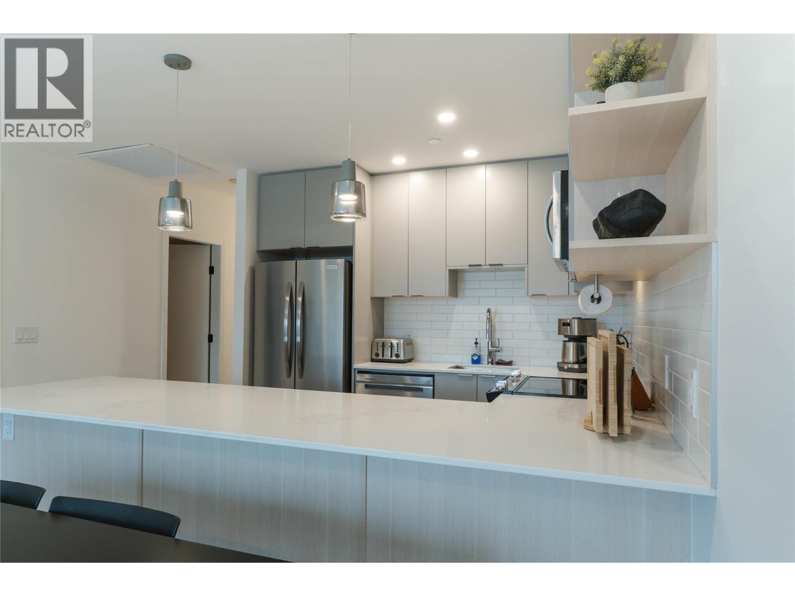 1701 Coursier Avenue Unit# 1401, Revelstoke, British Columbia  V0E 2S0 - Photo 8 - 10381358