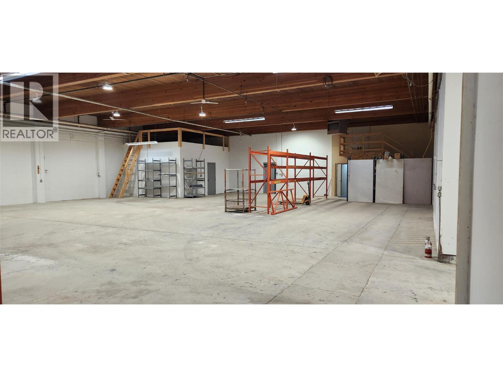 1219 Commercial Way Unit# 100, Penticton, British Columbia  V2A 3H4 - Photo 2 - 10378852