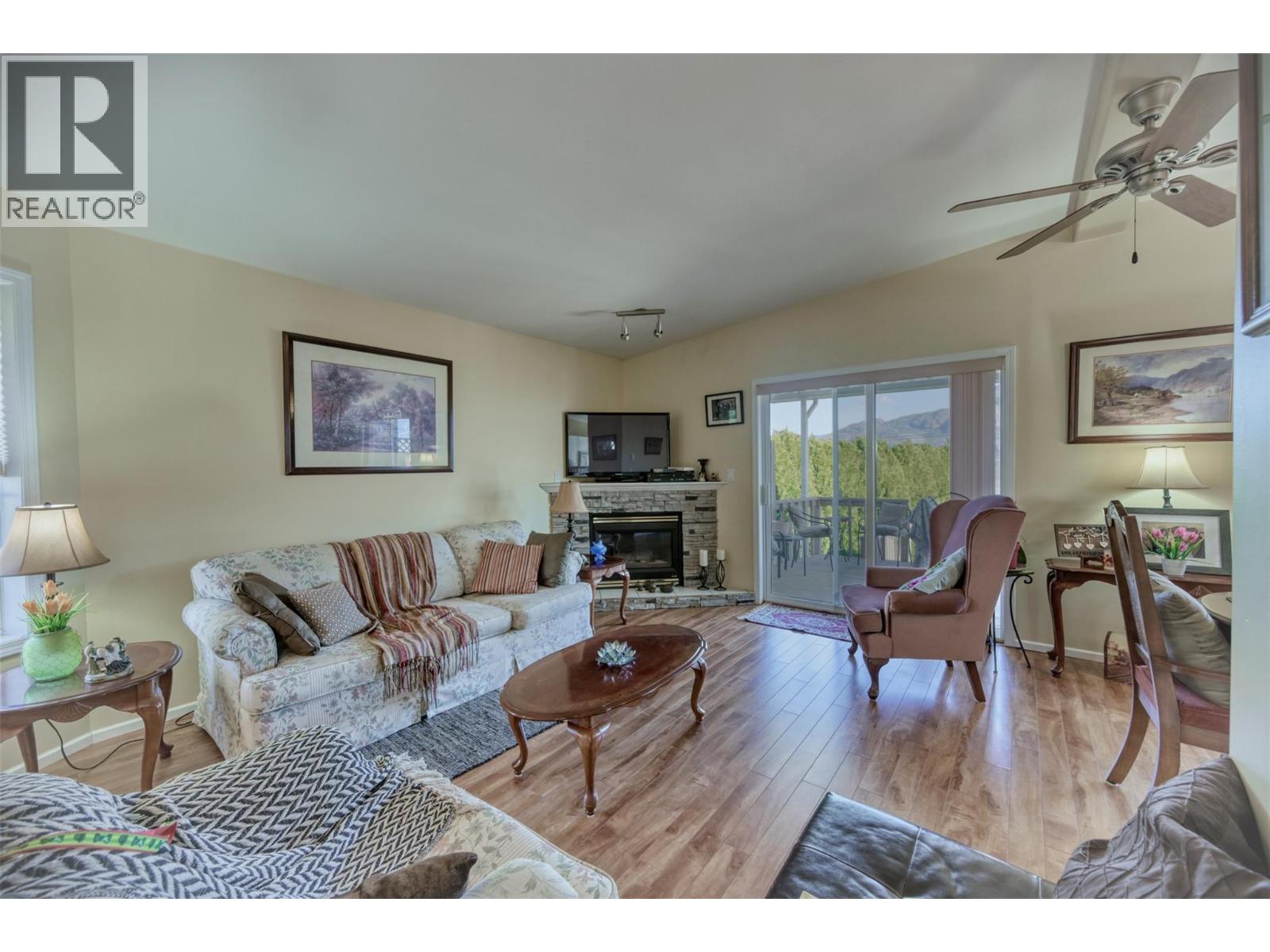 9400 115th Street Unit# 14, Osoyoos, British Columbia  V0H 1V5 - Photo 5 - 10381375