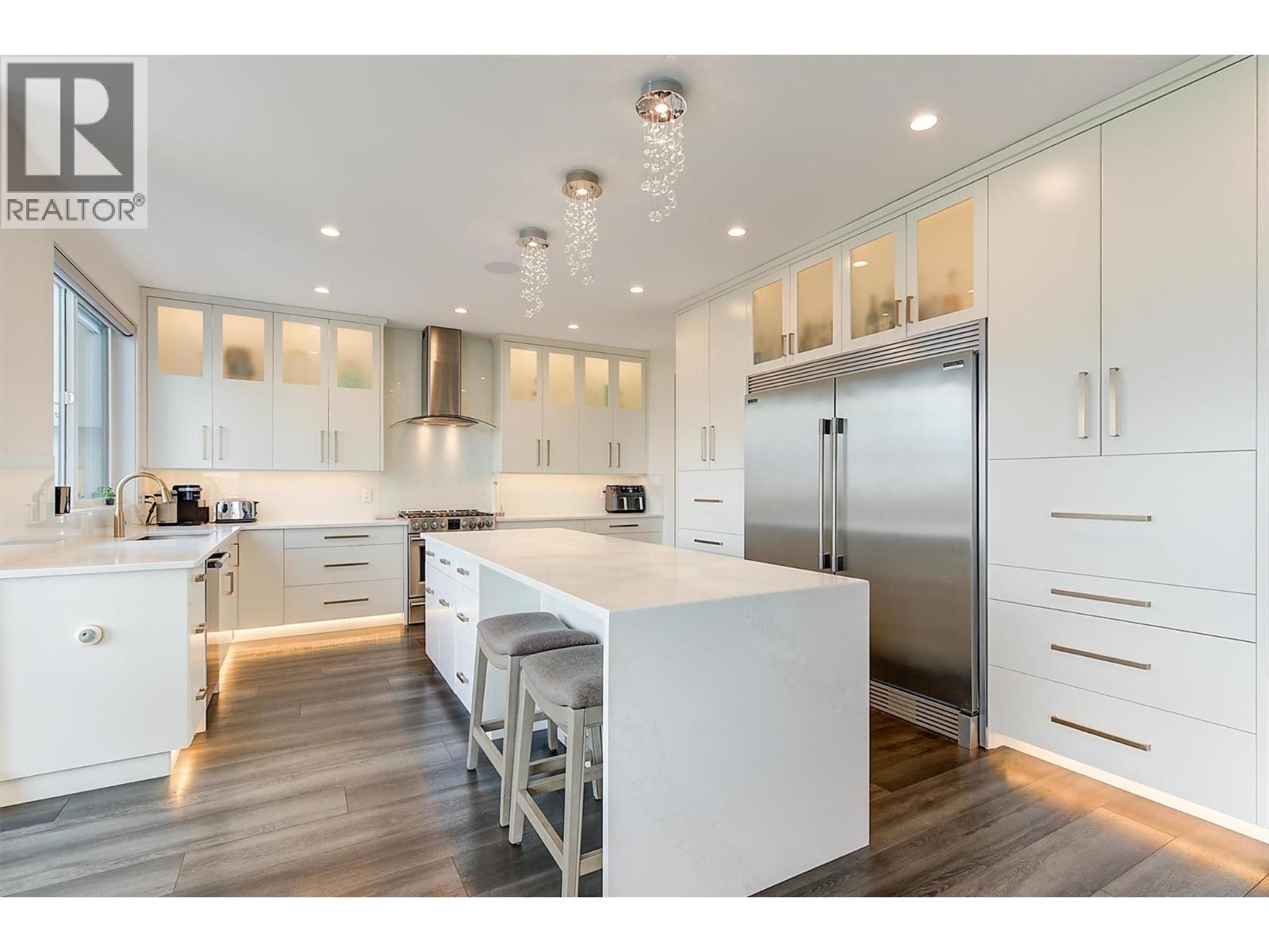 3961 Beachview Drive E, West Kelowna, British Columbia  V4T 2K1 - Photo 10 - 10381144