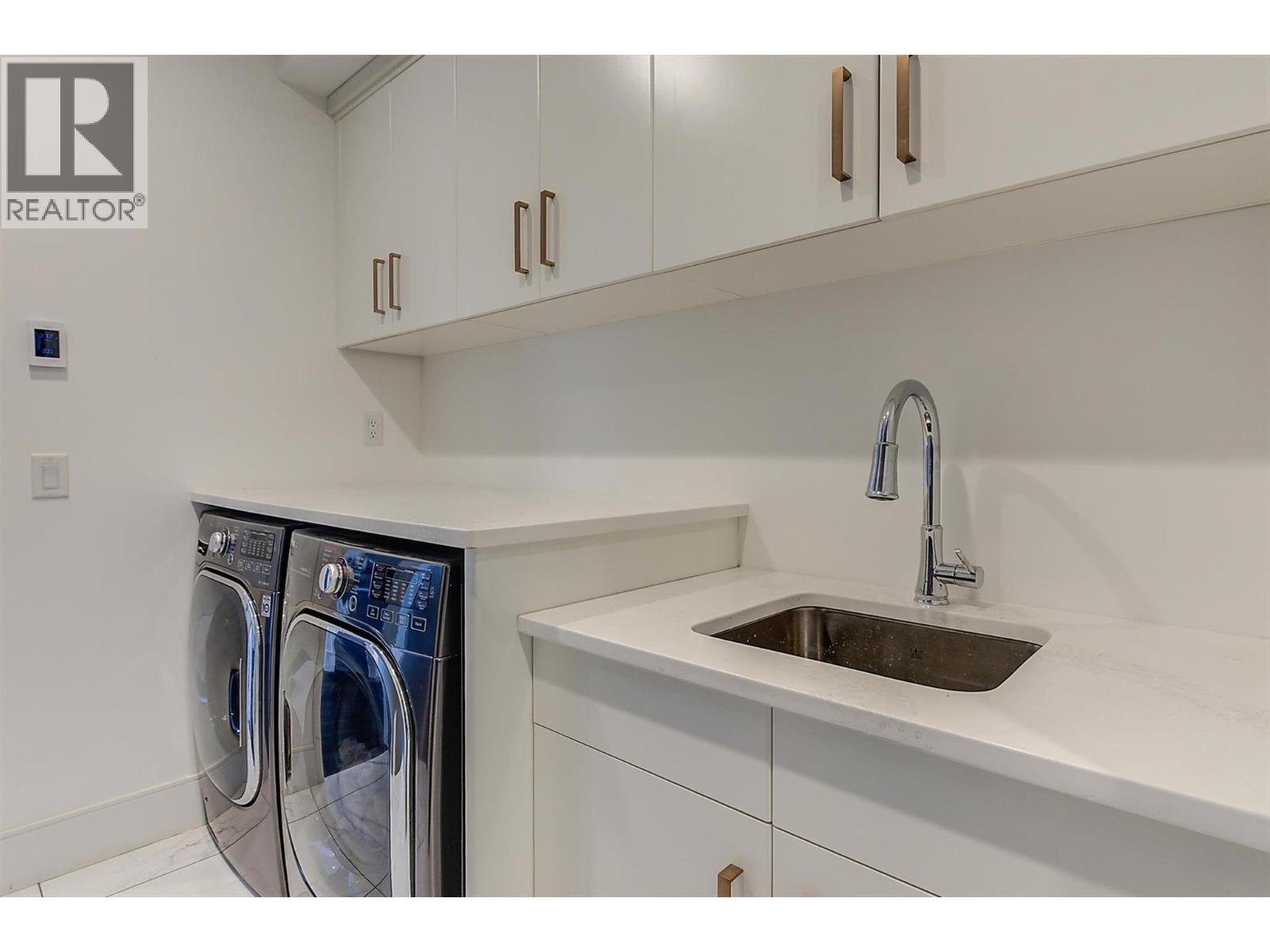 3961 Beachview Drive E, West Kelowna, British Columbia  V4T 2K1 - Photo 20 - 10381144