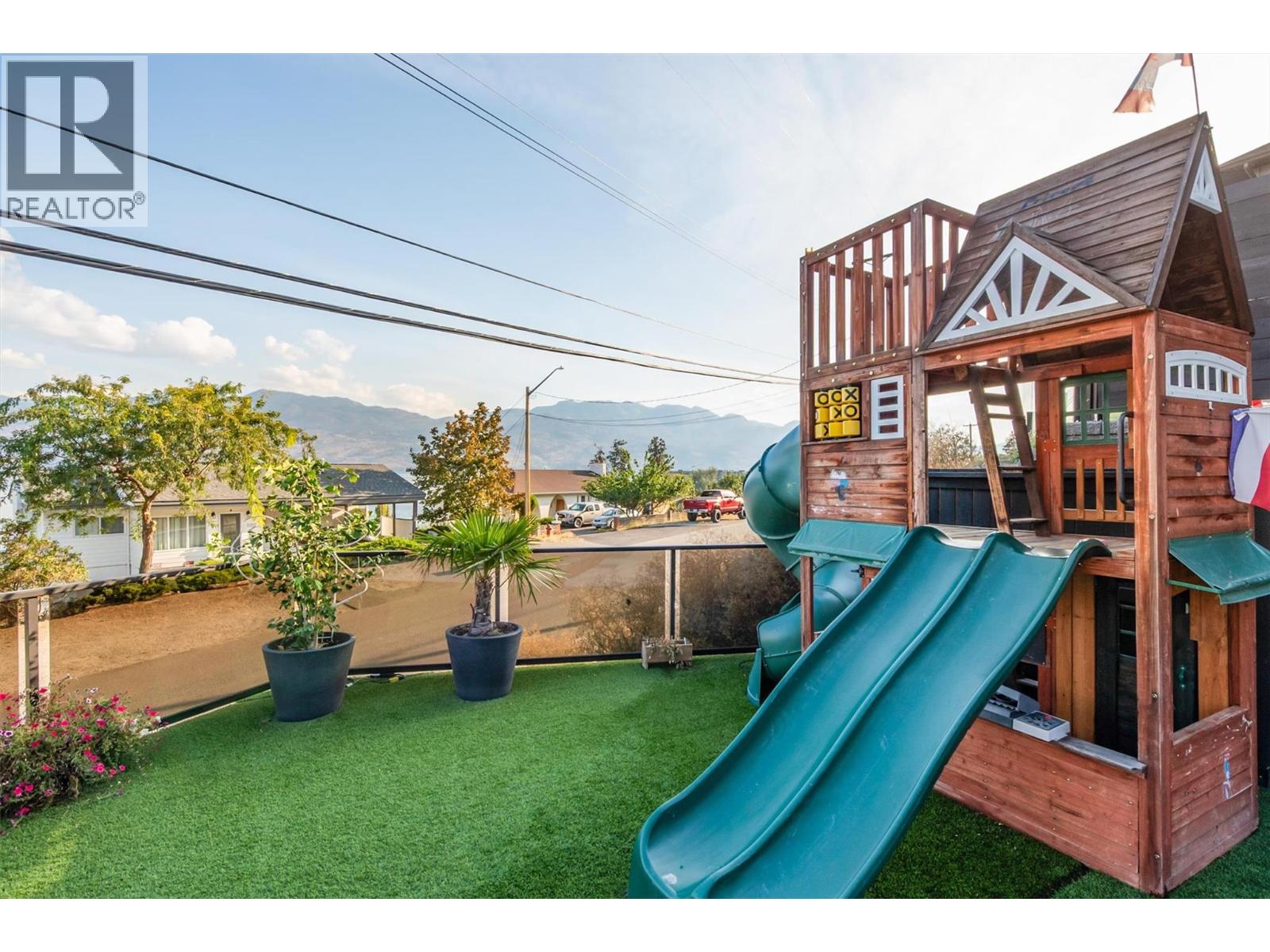 3961 Beachview Drive E, West Kelowna, British Columbia  V4T 2K1 - Photo 51 - 10381144