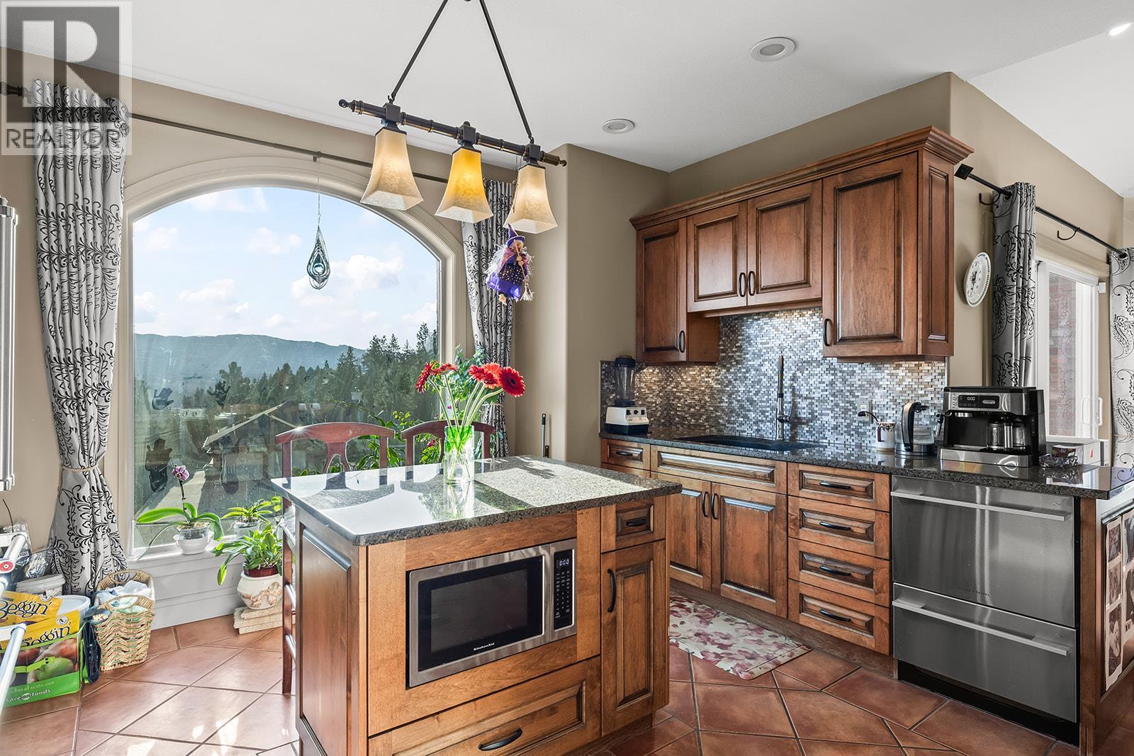 2376 Nahanni Court, Kelowna, British Columbia  V1V 1N1 - Photo 18 - 10381356