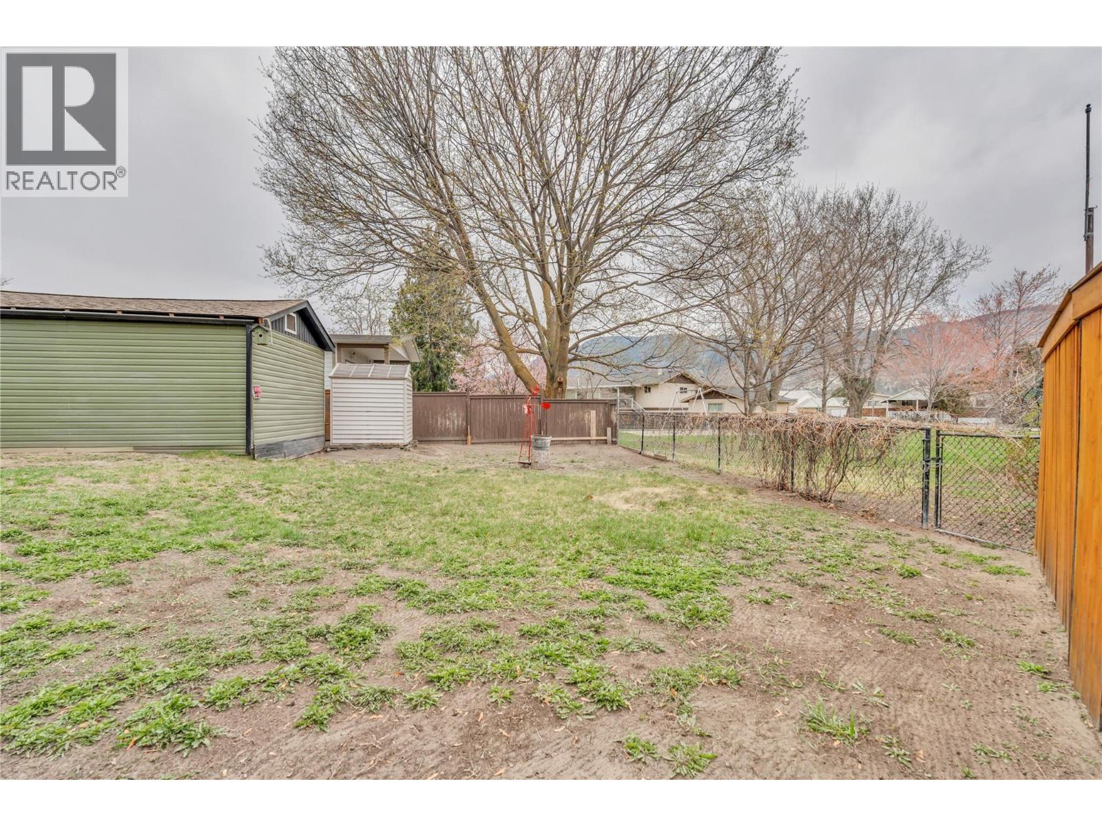 2471 Mckenzie Street, Penticton, British Columbia  V2A 6H9 - Photo 25 - 10381529