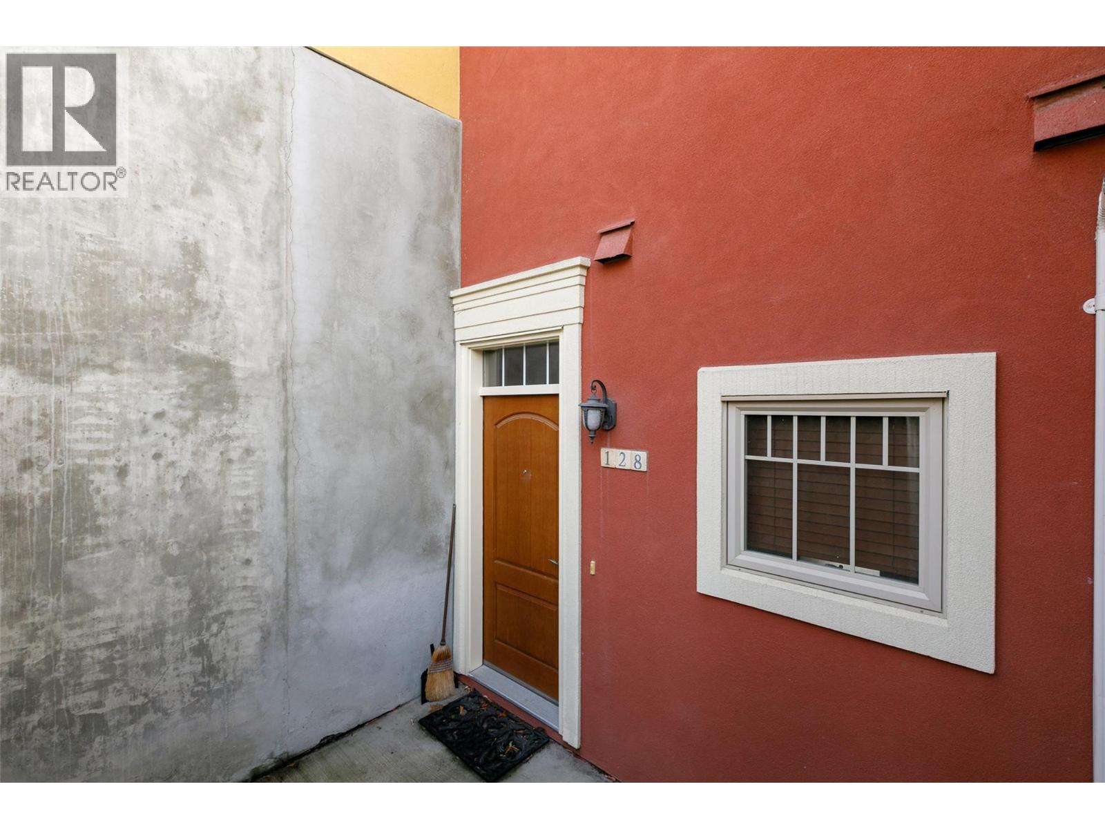 1795 Country Club Drive Unit# 128, Kelowna, British Columbia  V1V 2V9 - Photo 8 - 10380946