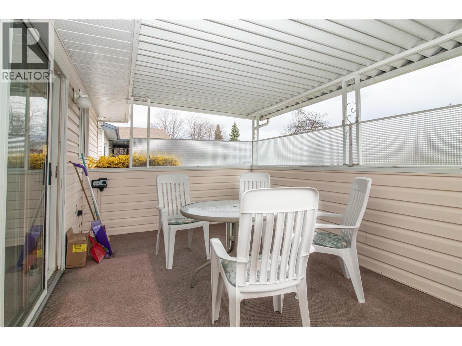 1035 Tataryn Road, Kelowna, British Columbia  V1X 1N6 - Photo 19 - 10381495