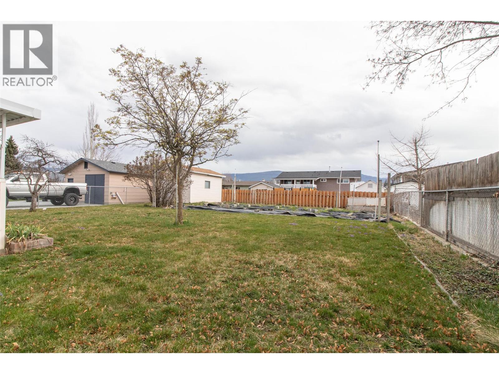 1035 Tataryn Road, Kelowna, British Columbia  V1X 1N6 - Photo 20 - 10381495