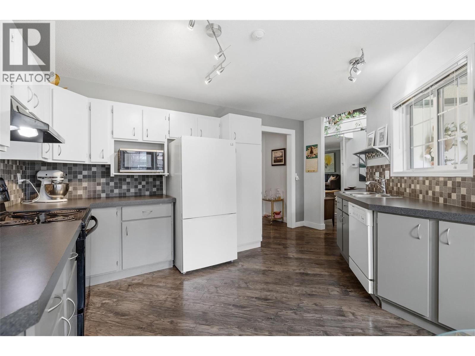 1225 Brookside Avenue Unit# 7, Kelowna, British Columbia  V1Y 5T5 - Photo 12 - 10381484