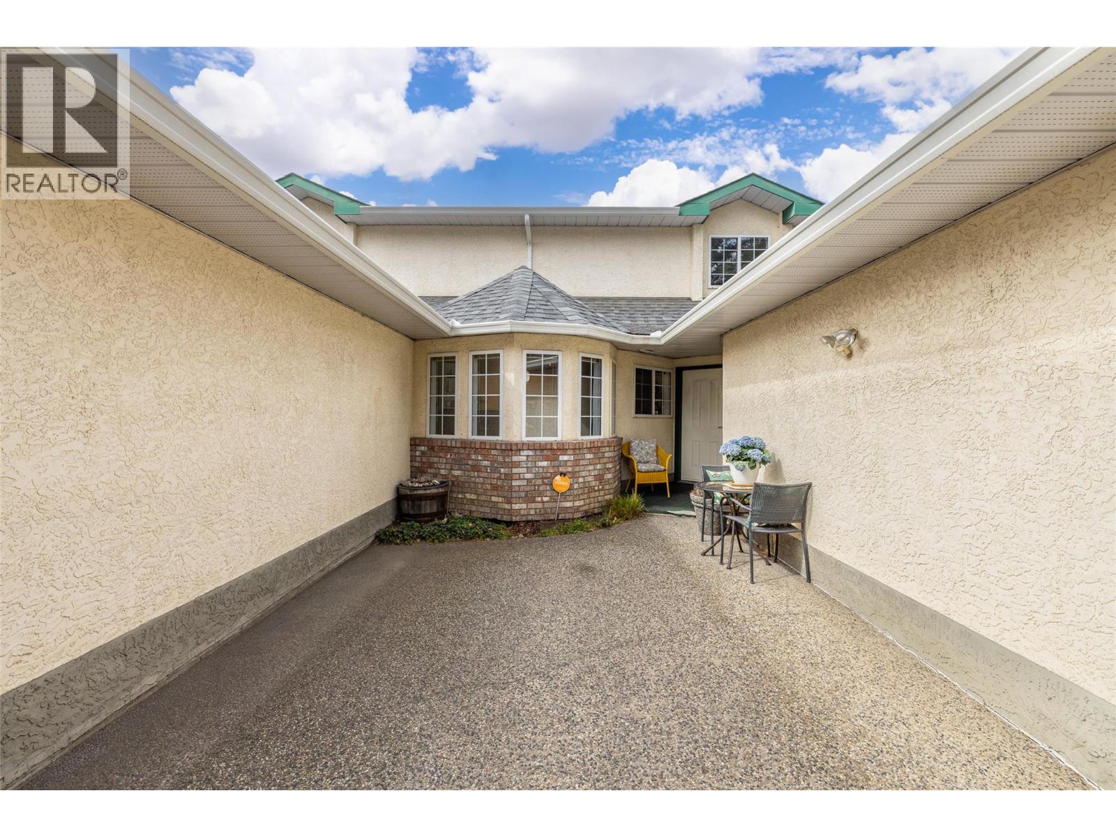 1225 Brookside Avenue Unit# 7, Kelowna, British Columbia  V1Y 5T5 - Photo 3 - 10381484