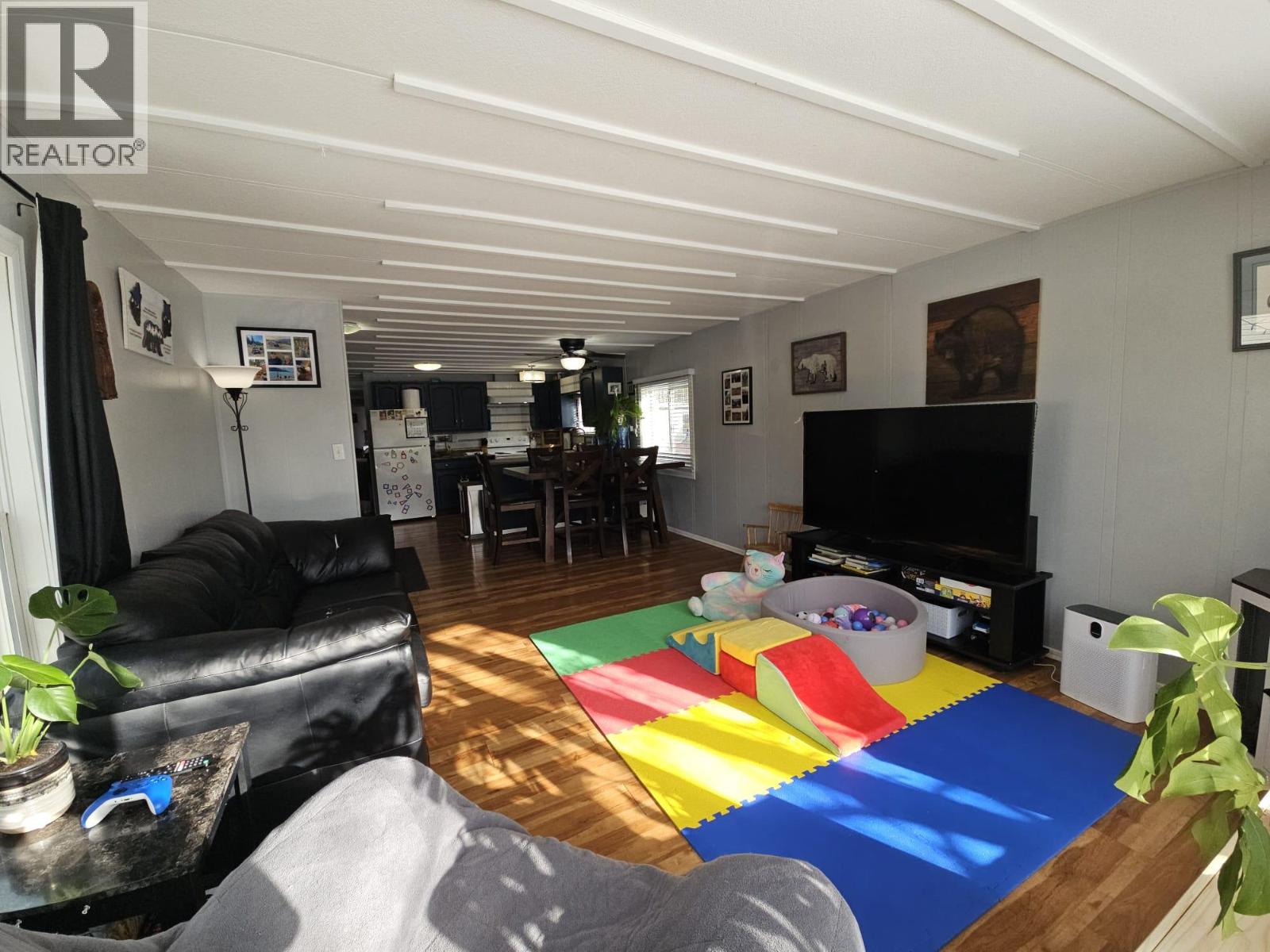 5256 45 Street Se, Chetwynd, British Columbia  V0C 1J0 - Photo 5 - 10381483