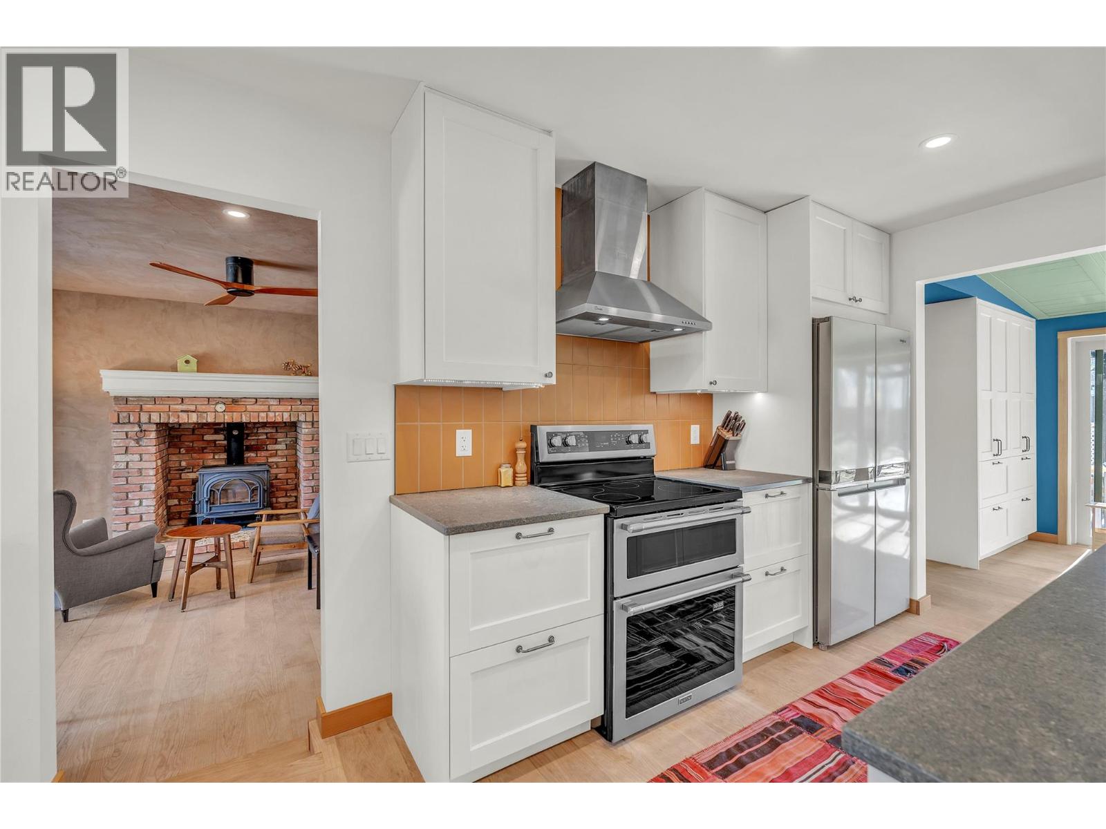 212 Carr Crescent, Oliver, British Columbia  V0H 1T5 - Photo 7 - 10381467