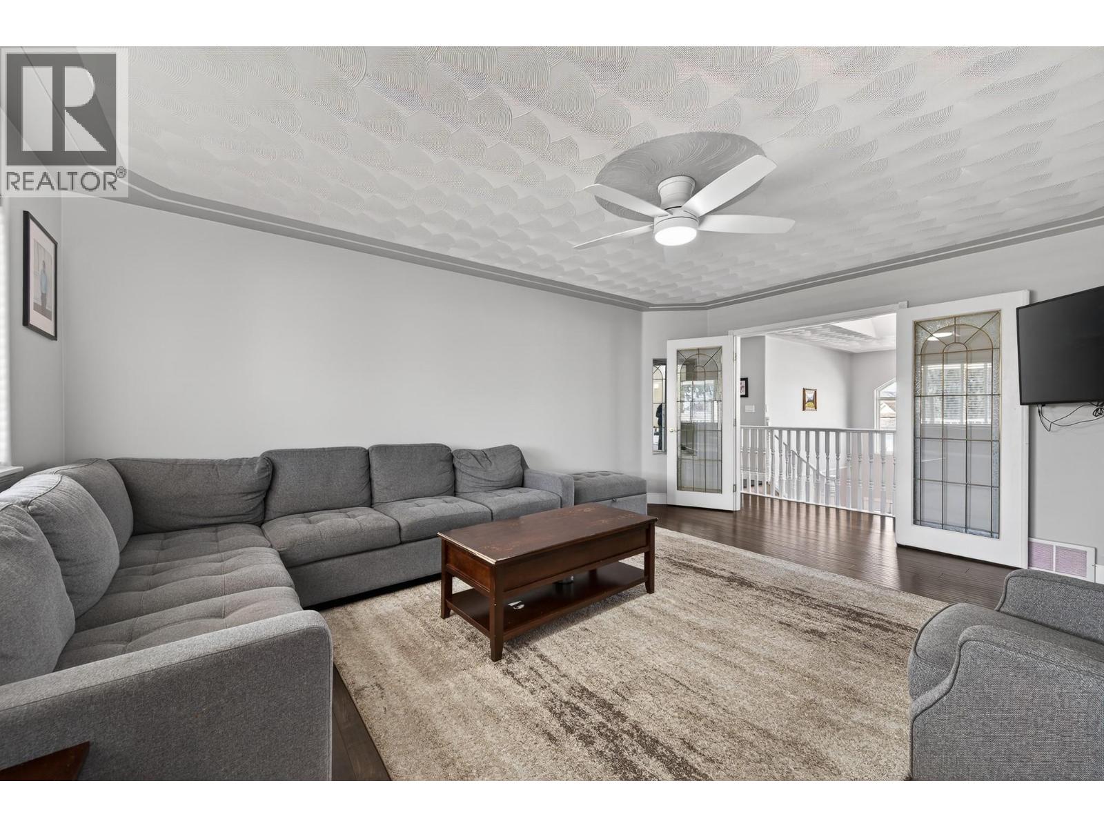 1057 Lincoln Court, Kamloops, British Columbia  V2B 8L5 - Photo 14 - 10381456