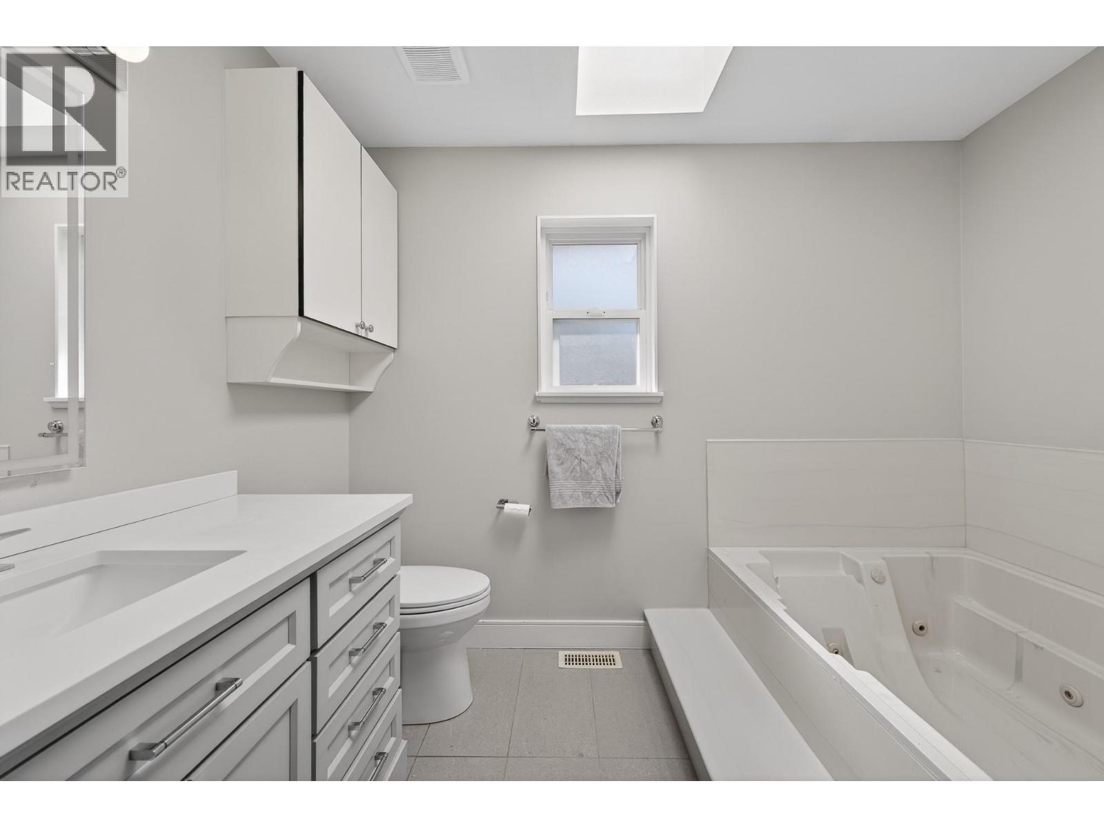 1057 Lincoln Court, Kamloops, British Columbia  V2B 8L5 - Photo 26 - 10381456