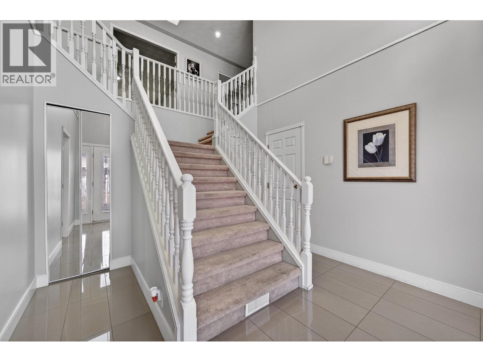 1057 Lincoln Court, Kamloops, British Columbia  V2B 8L5 - Photo 3 - 10381456