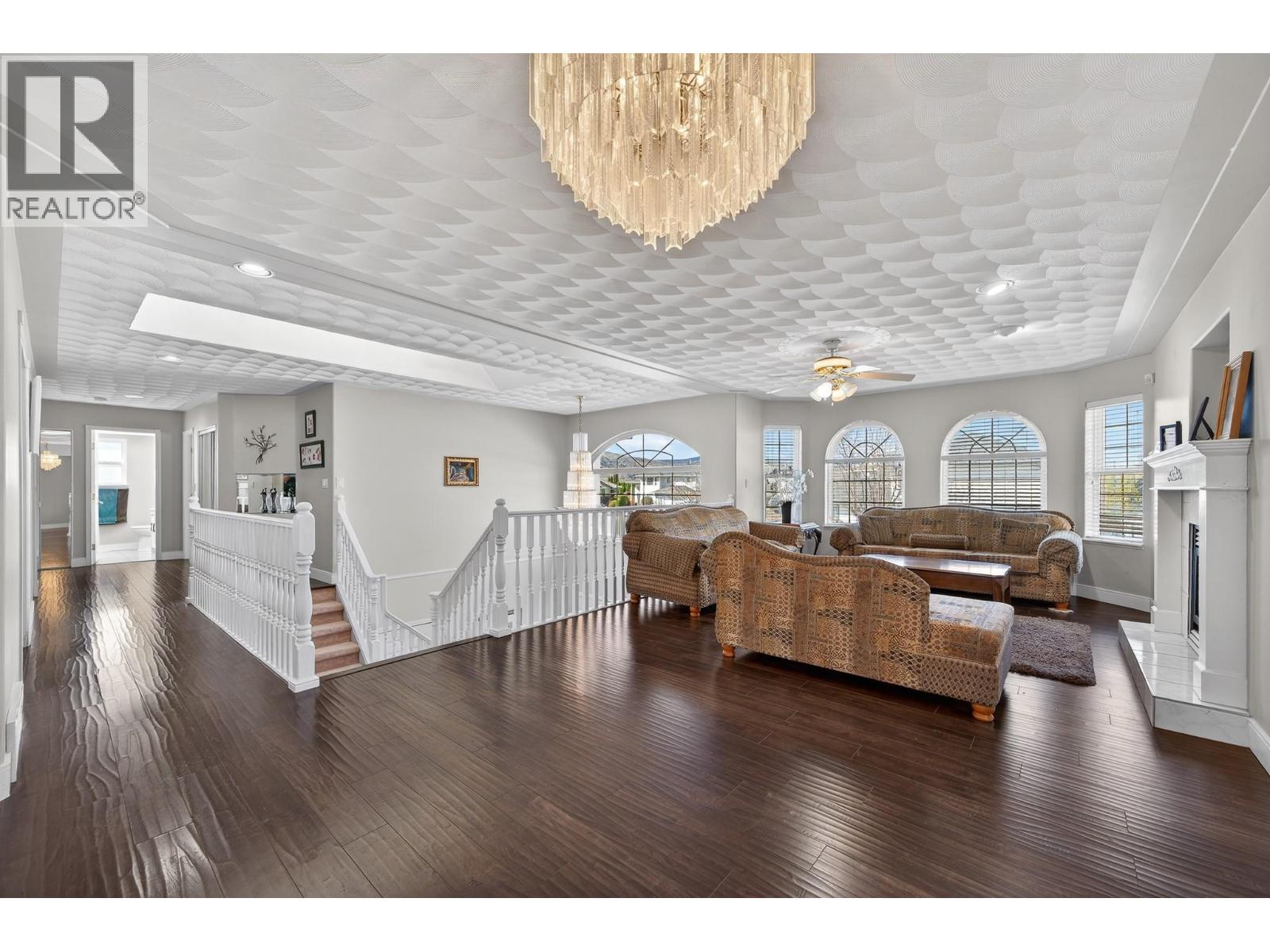 1057 Lincoln Court, Kamloops, British Columbia  V2B 8L5 - Photo 6 - 10381456