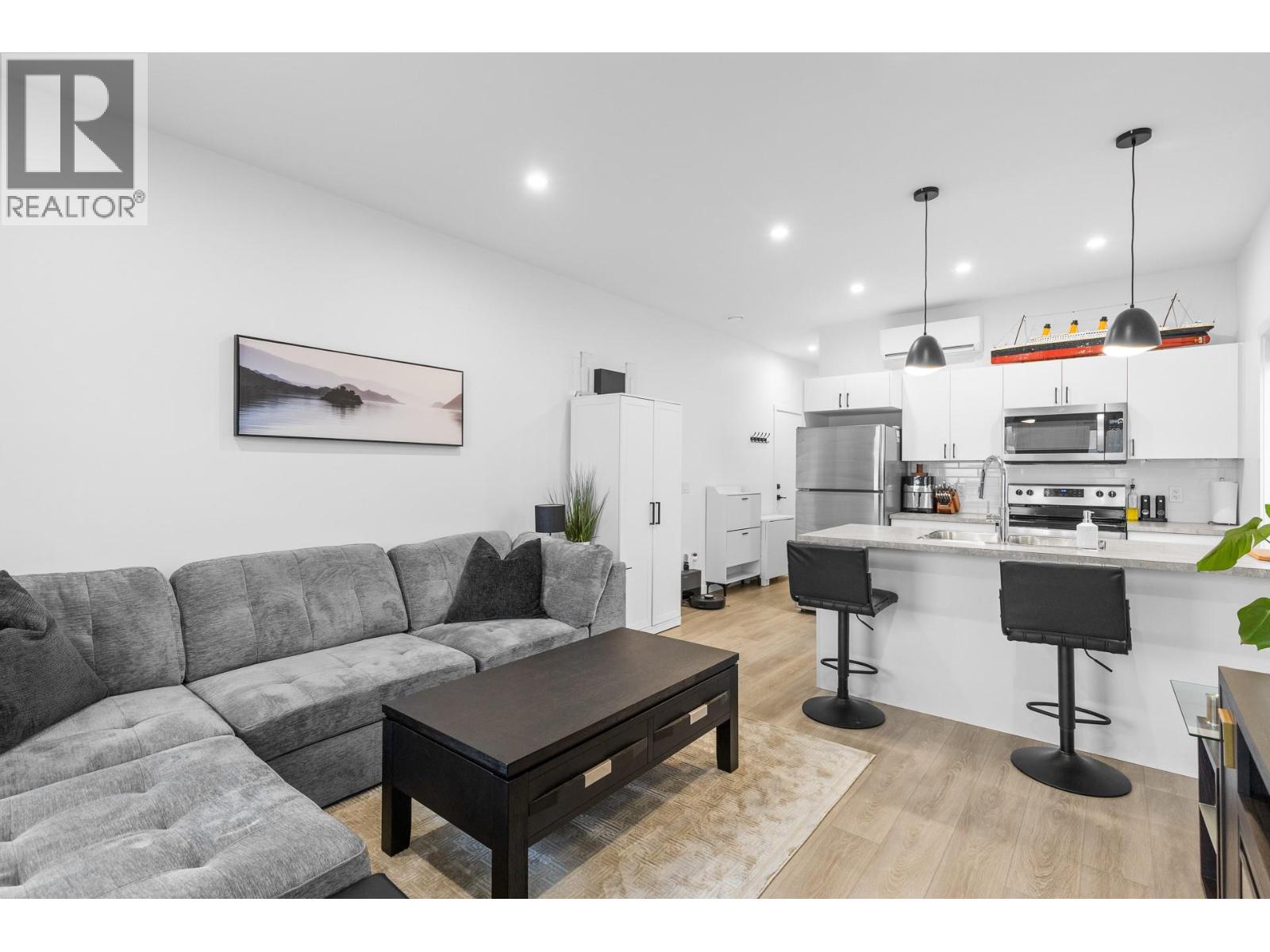 8900 Jim Bailey Road Unit# 28, Kelowna, British Columbia  V4V 1E5 - Photo 2 - 10381513