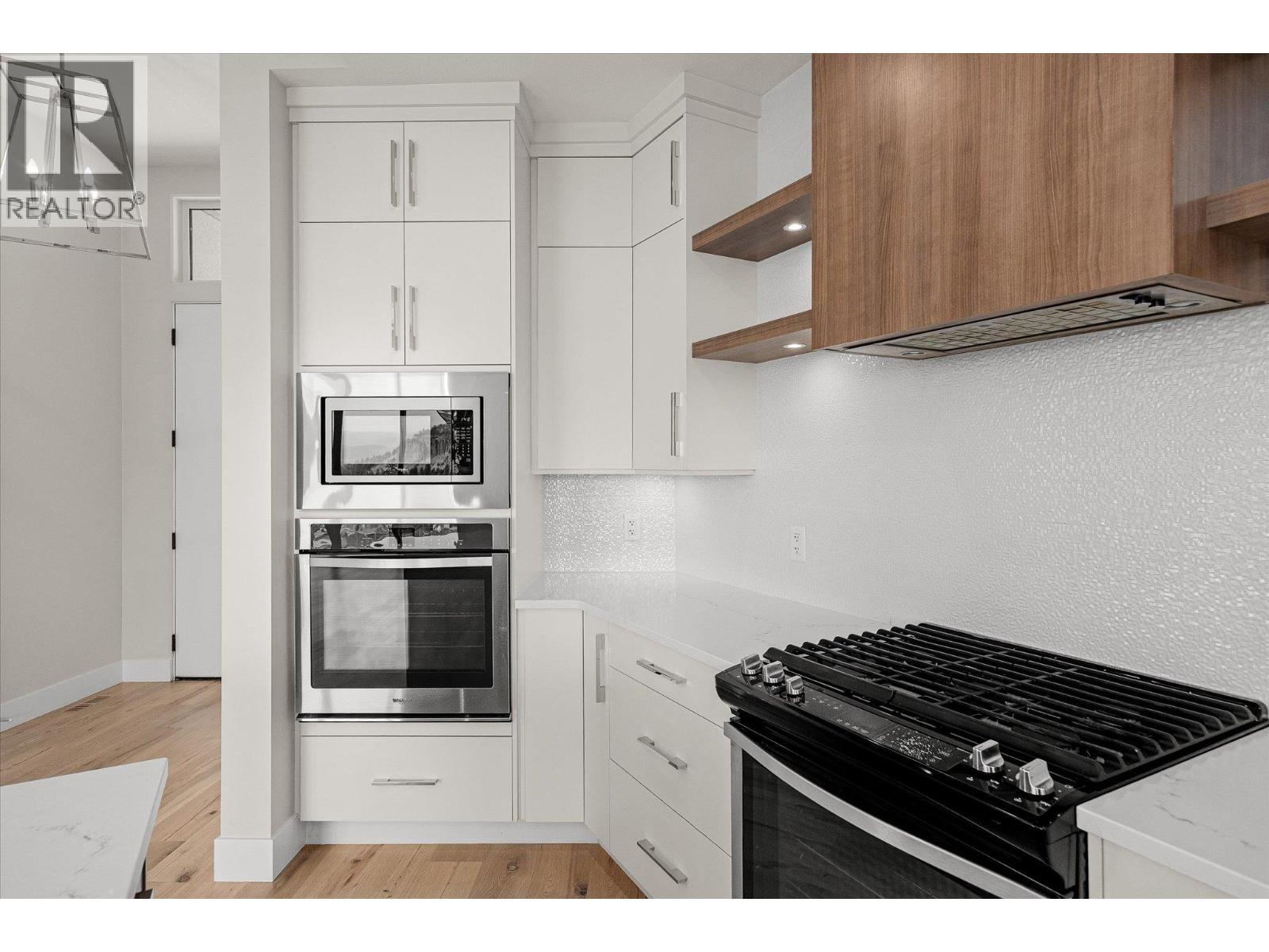 1341 Sladen Crescent, Kelowna, British Columbia  V1V 2Y1 - Photo 10 - 10381395