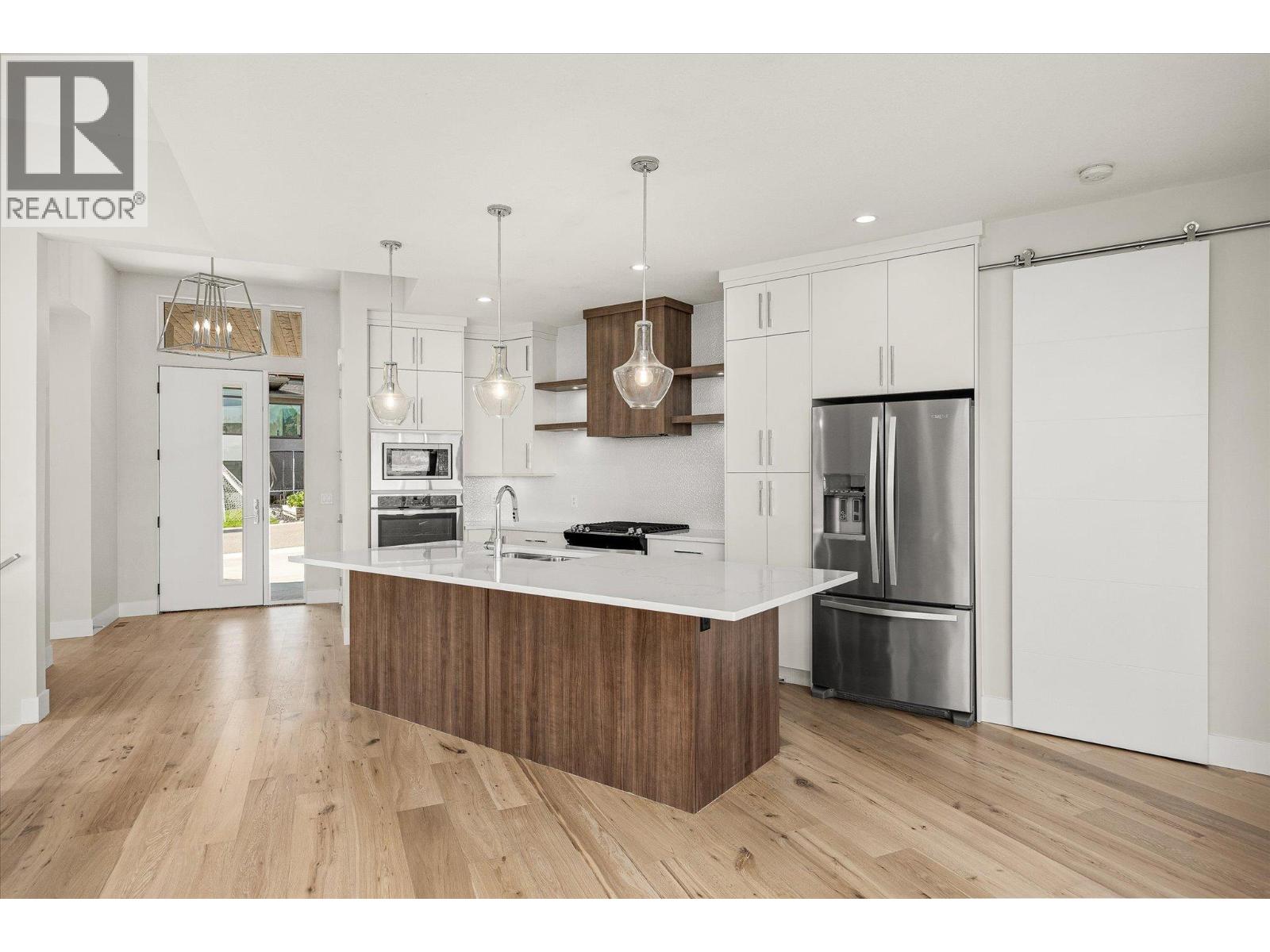 1341 Sladen Crescent, Kelowna, British Columbia  V1V 2Y1 - Photo 12 - 10381395