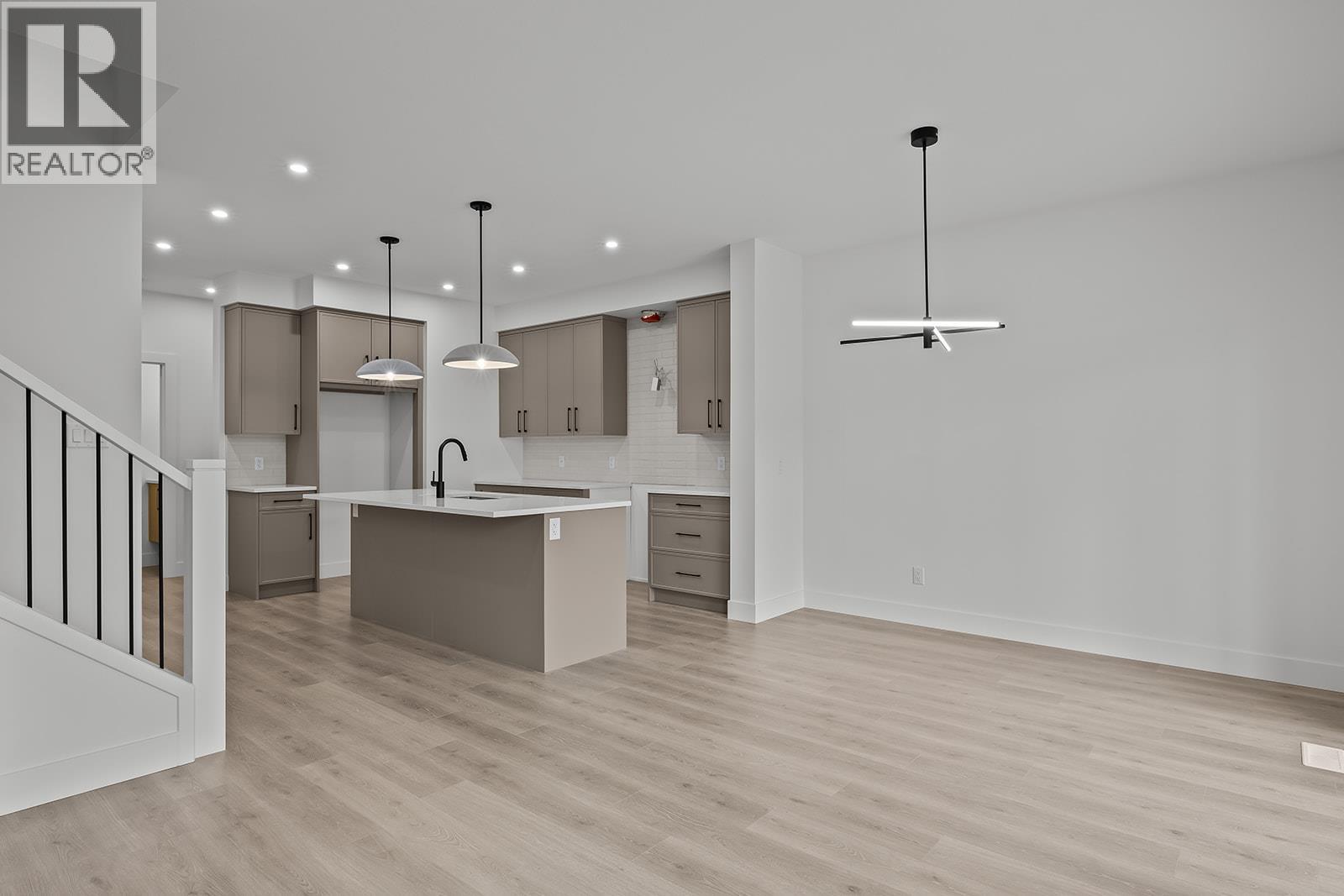 365 Arrowleaf Rise, Coldstream, British Columbia  V1B 0B5 - Photo 22 - 10381128