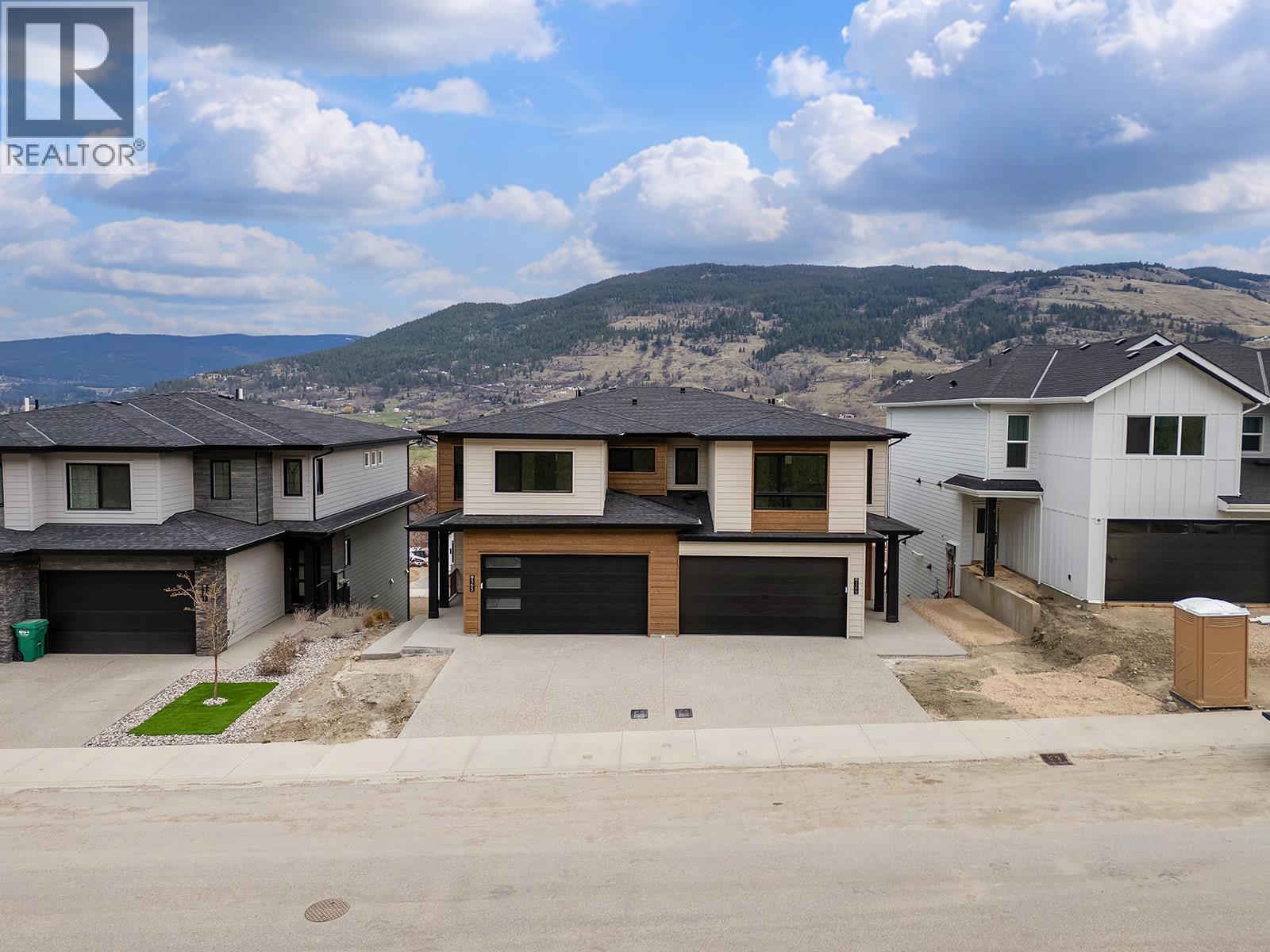 365 Arrowleaf Rise, Coldstream, British Columbia  V1B 0B5 - Photo 58 - 10381128